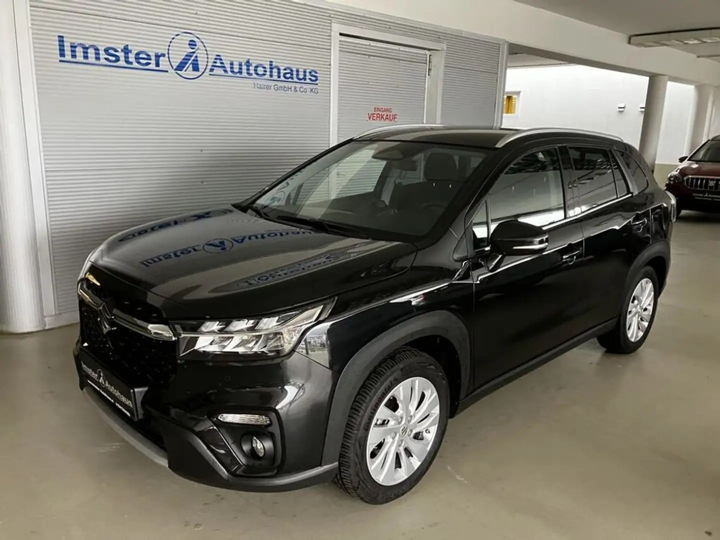 Suzuki S-Cross 1,4 Hybrid ALLGRIP shine Aut. 110PS Schwarz - 1