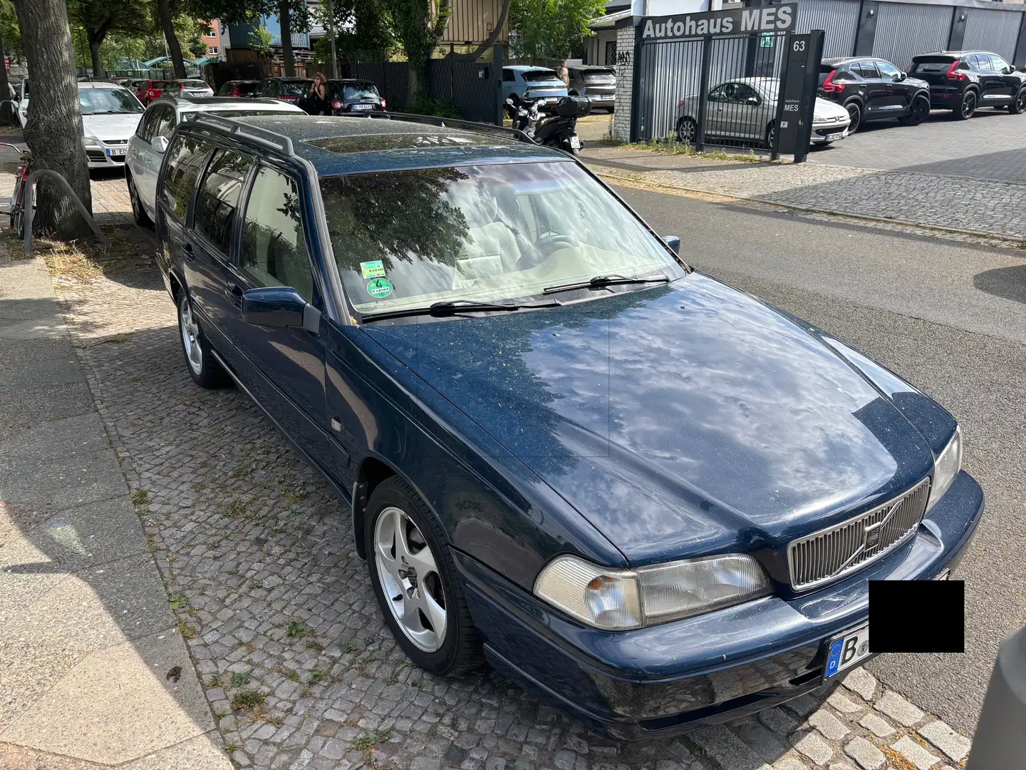 Volvo V70 V70 2.5T Blau - 1