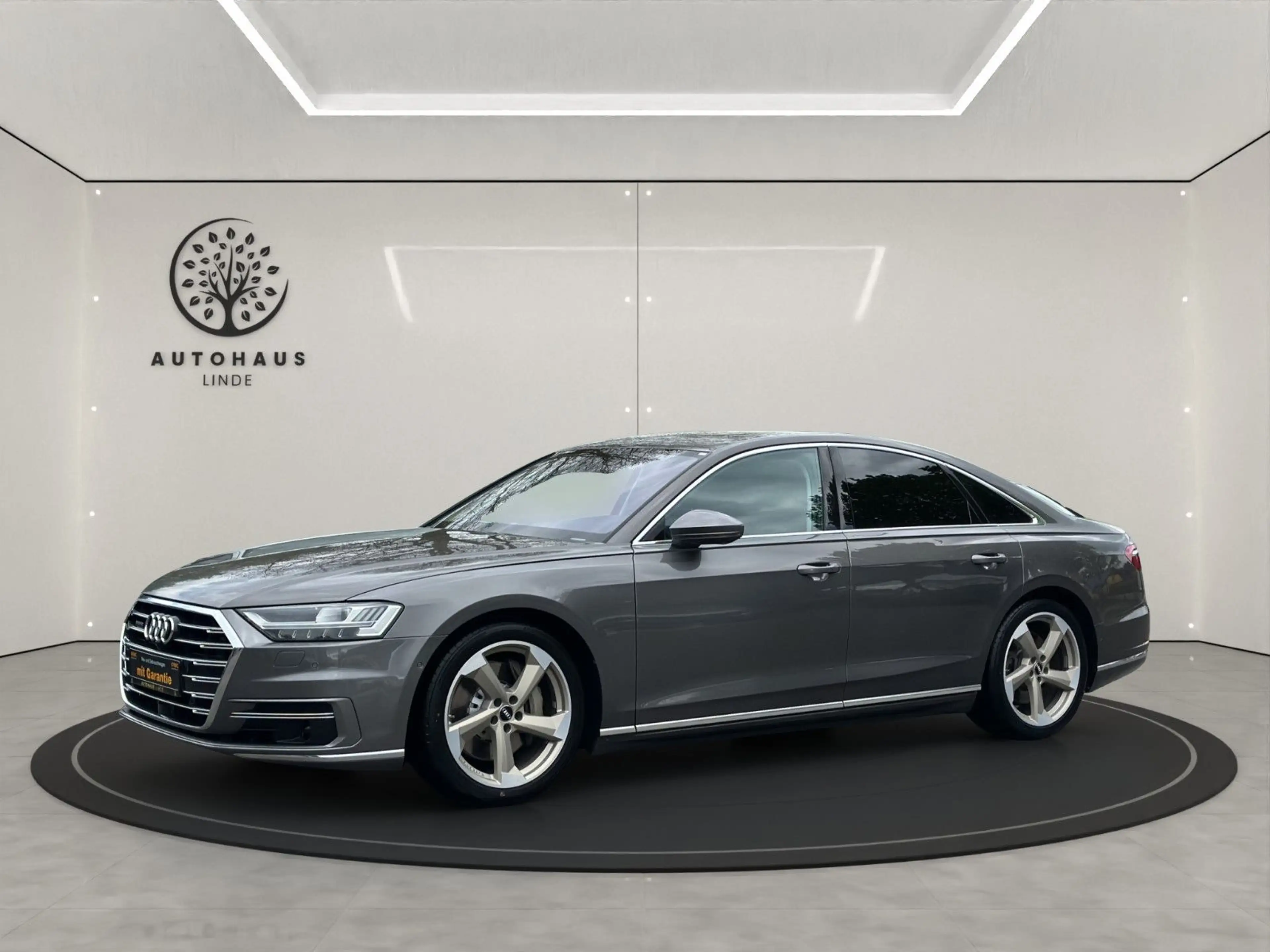 Audi A8 55 TFSI quattro Bang & Olufsen /Virtual Cock.