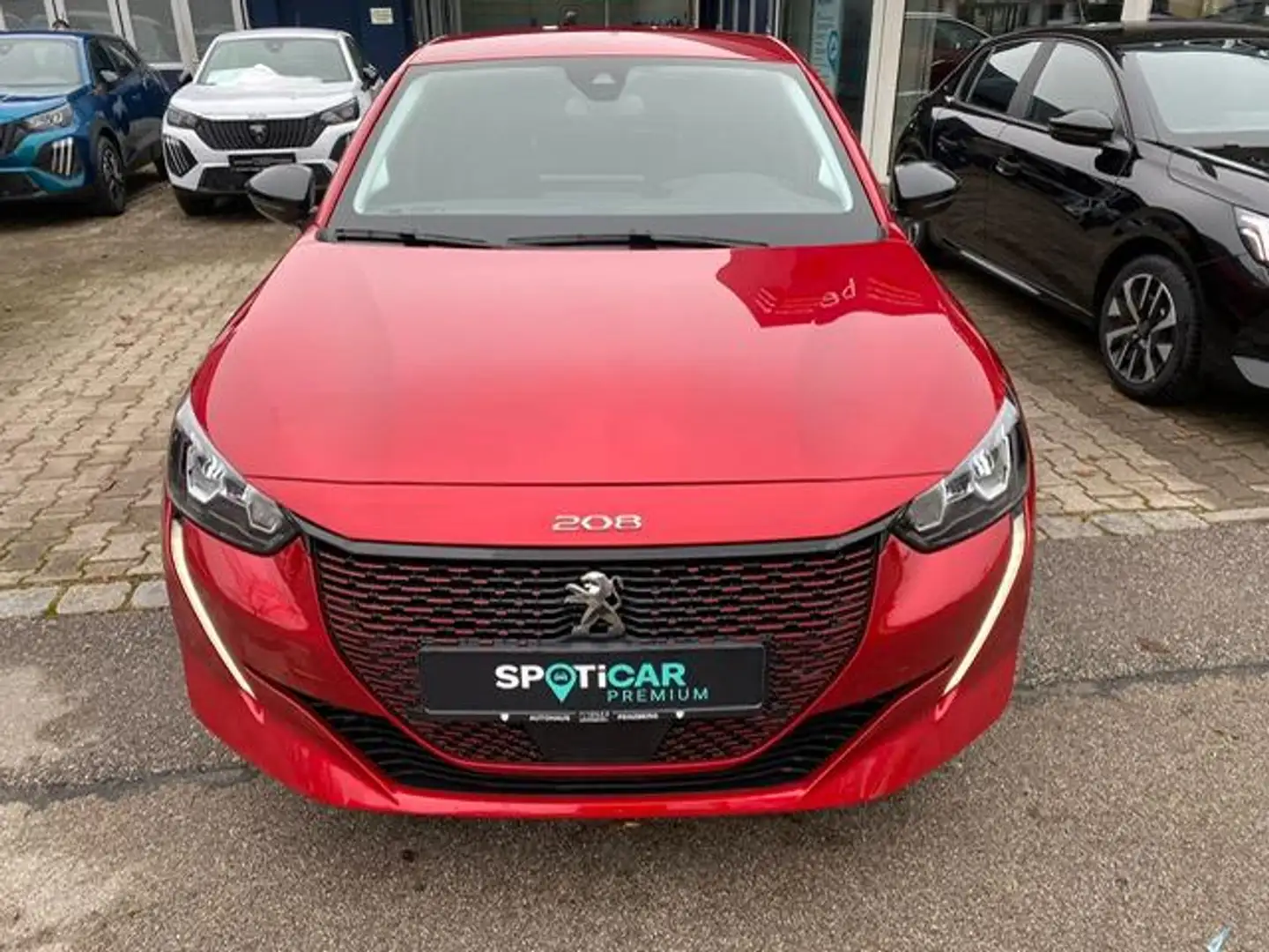 Peugeot 208 e-Allure Pack 136 Rot - 2