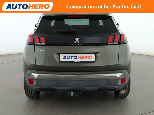Peugeot 3008 view 5