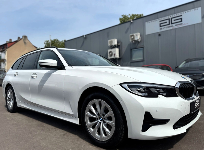 BMW 318 d Touring Auto *1.Hand/Virtual/Teilleder/AHK*