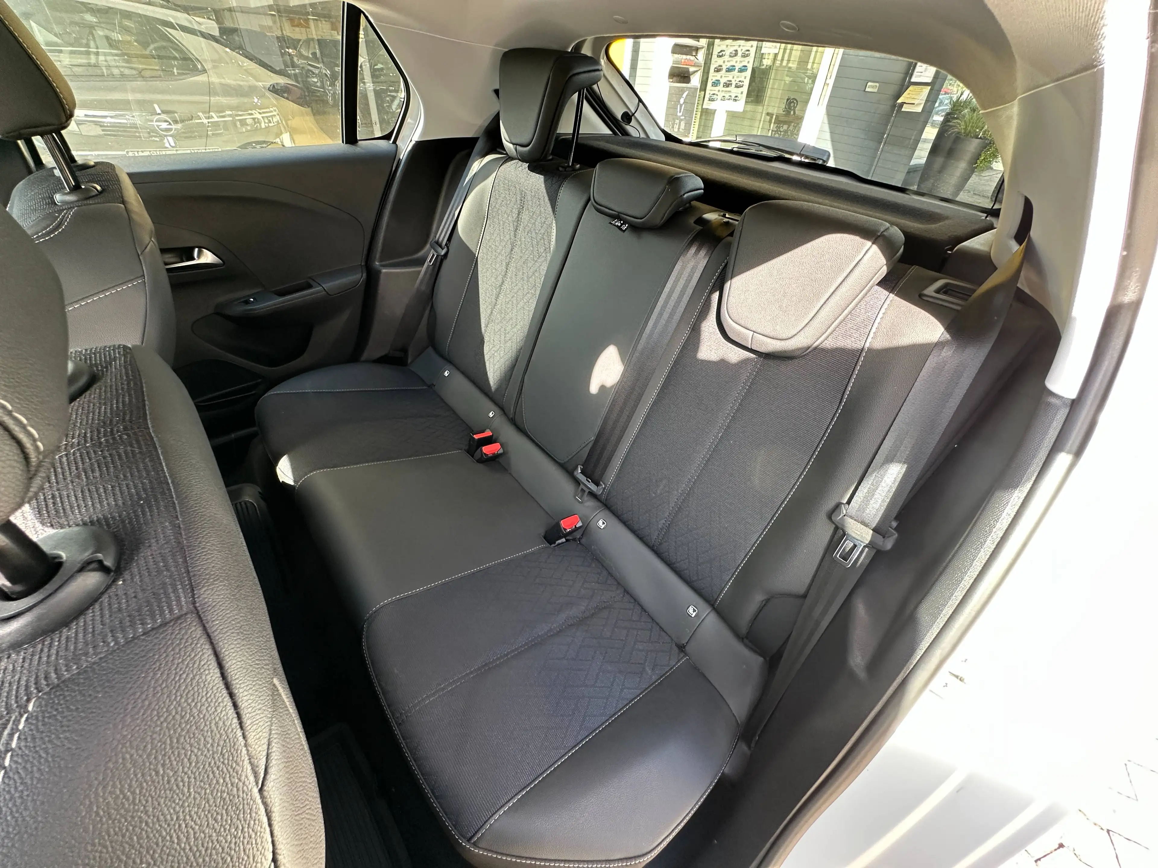 Opel Corsa-e e Elegance*11 KW*SHZ*PDC*LED*LRH*Wärmepumpe* — photo 12