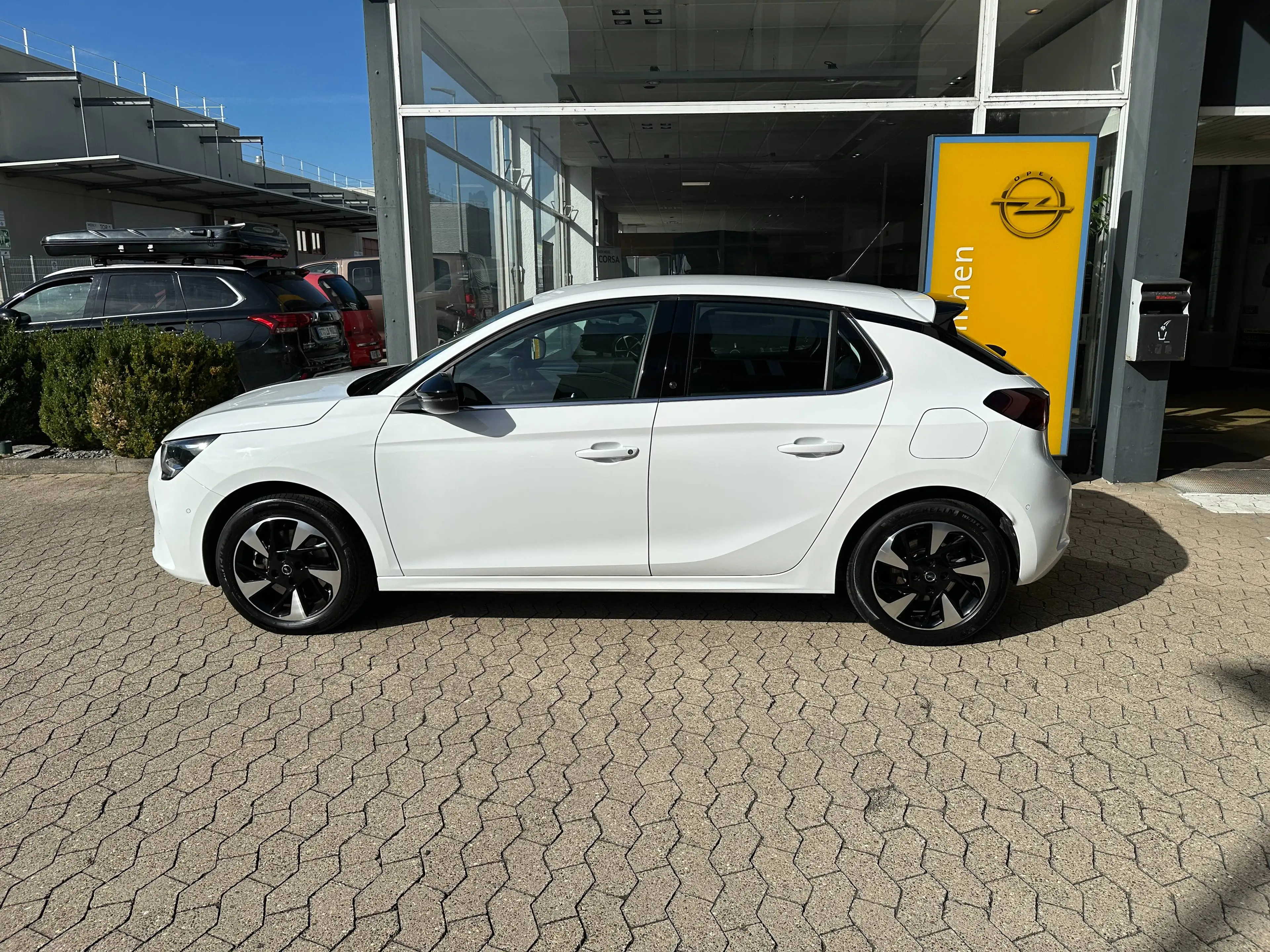 Opel Corsa-e e Elegance*11 KW*SHZ*PDC*LED*LRH*Wärmepumpe* — photo 5