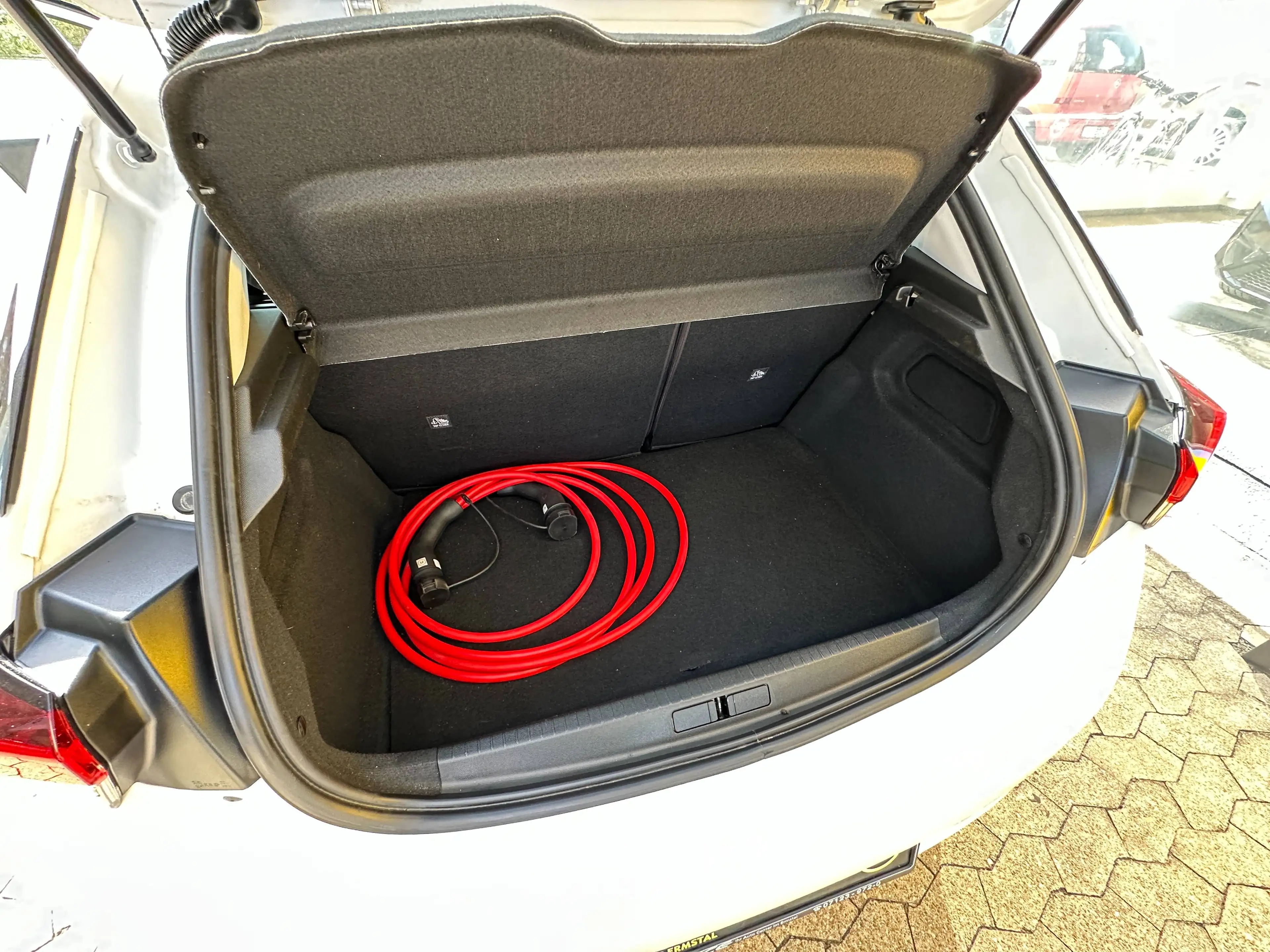 Opel Corsa-e e Elegance*11 KW*SHZ*PDC*LED*LRH*Wärmepumpe* — photo 13