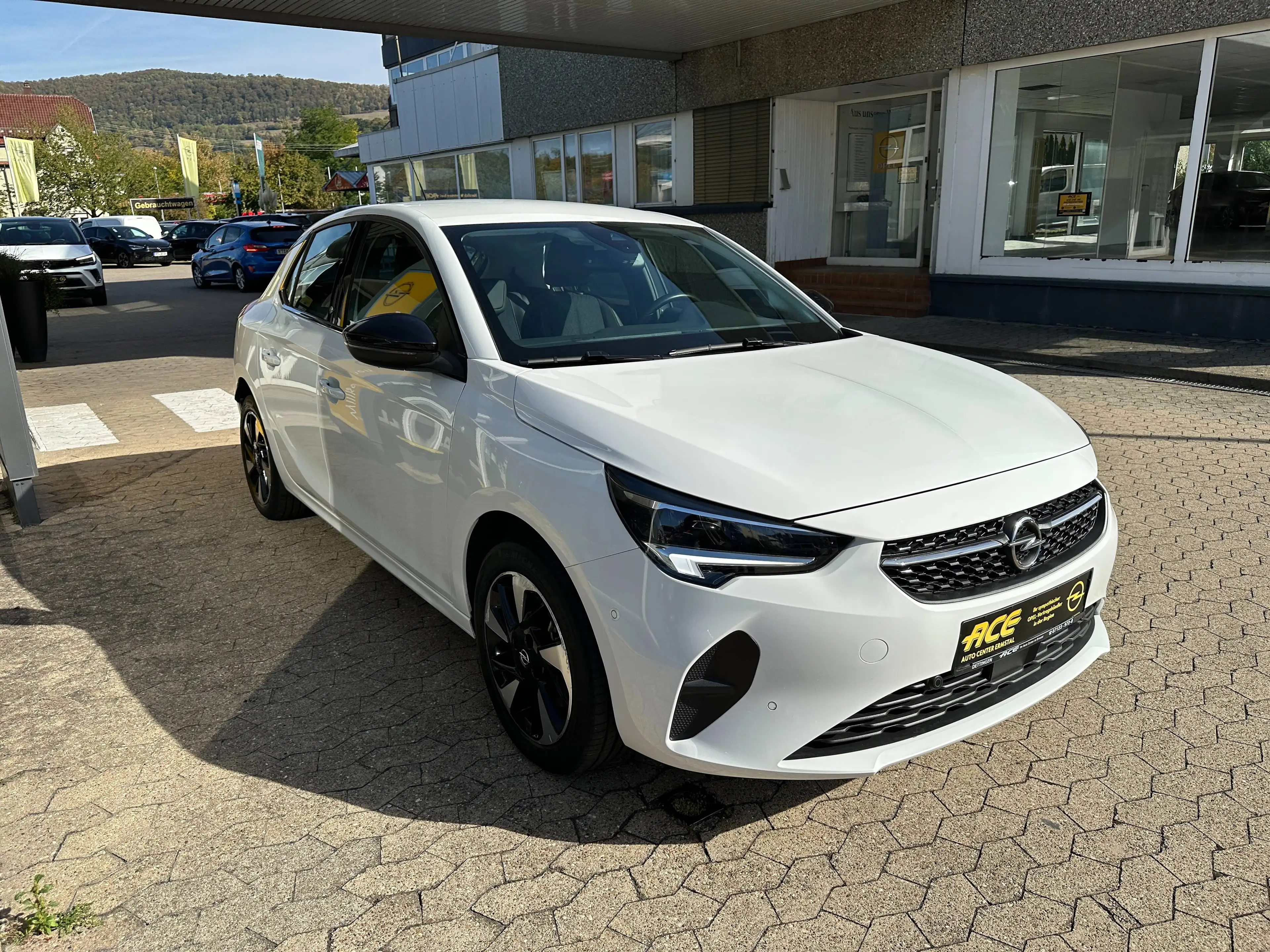 Opel Corsa-e e Elegance*11 KW*SHZ*PDC*LED*LRH*Wärmepumpe* — photo 2