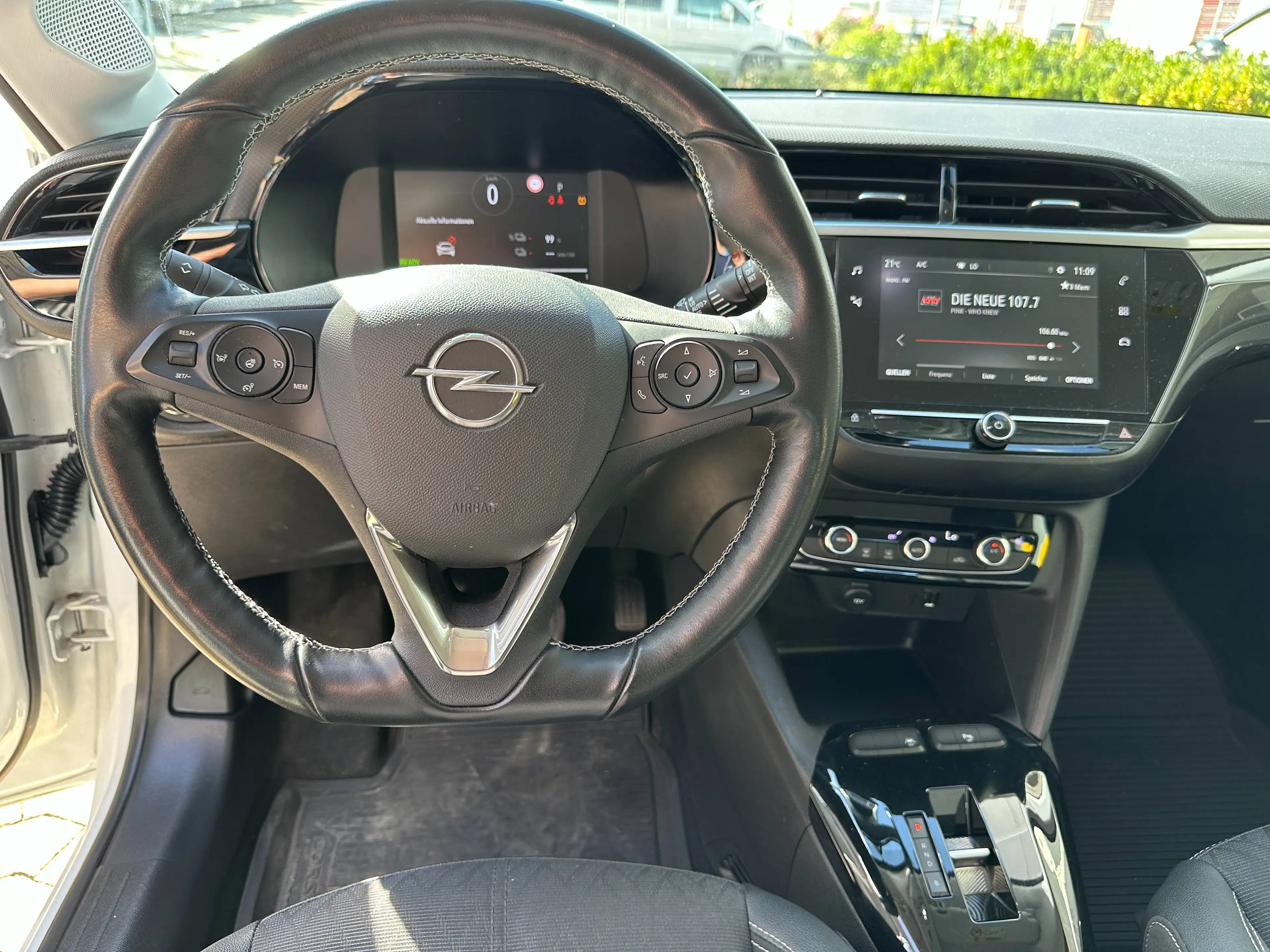 Opel Corsa-e e Elegance*11 KW*SHZ*PDC*LED*LRH*Wärmepumpe* — photo 8