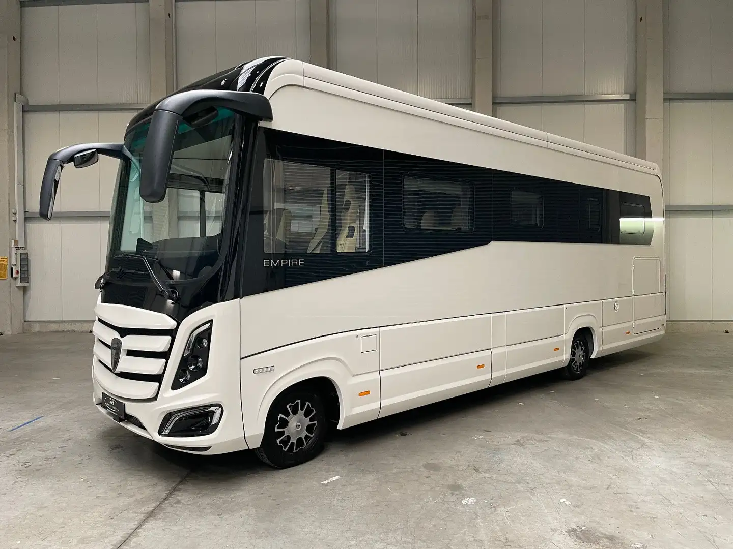 Morelo Empire 92M*WideAxle/ActiveAir/E&P/Retarder/7,49t Blanc - 2