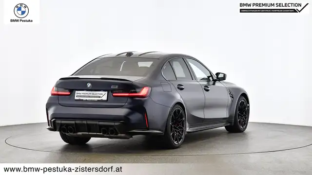 BMW M3 view 4