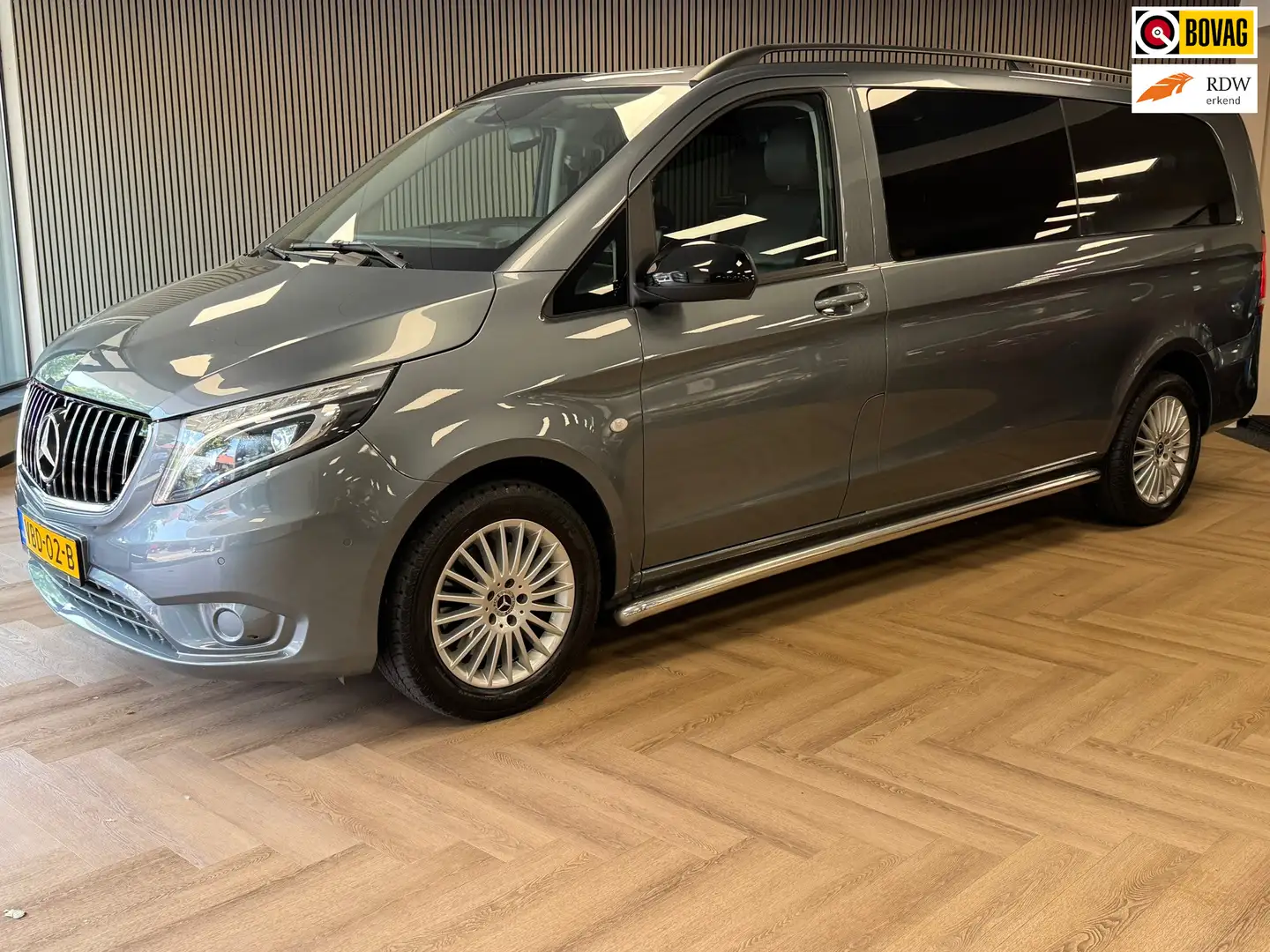 Mercedes-Benz Vito 119 CDI Extra Lang DC Comfort AUT. NAVIGATIE CAMER Grijs - 1