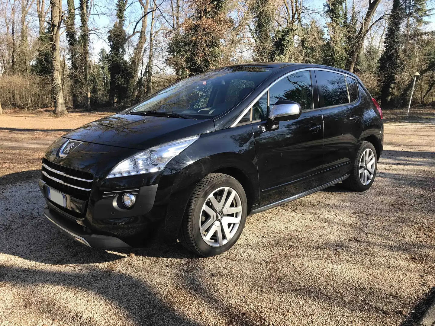 Peugeot 3008 3008 I 2.0 hdi Hybrid4 Nero - 1
