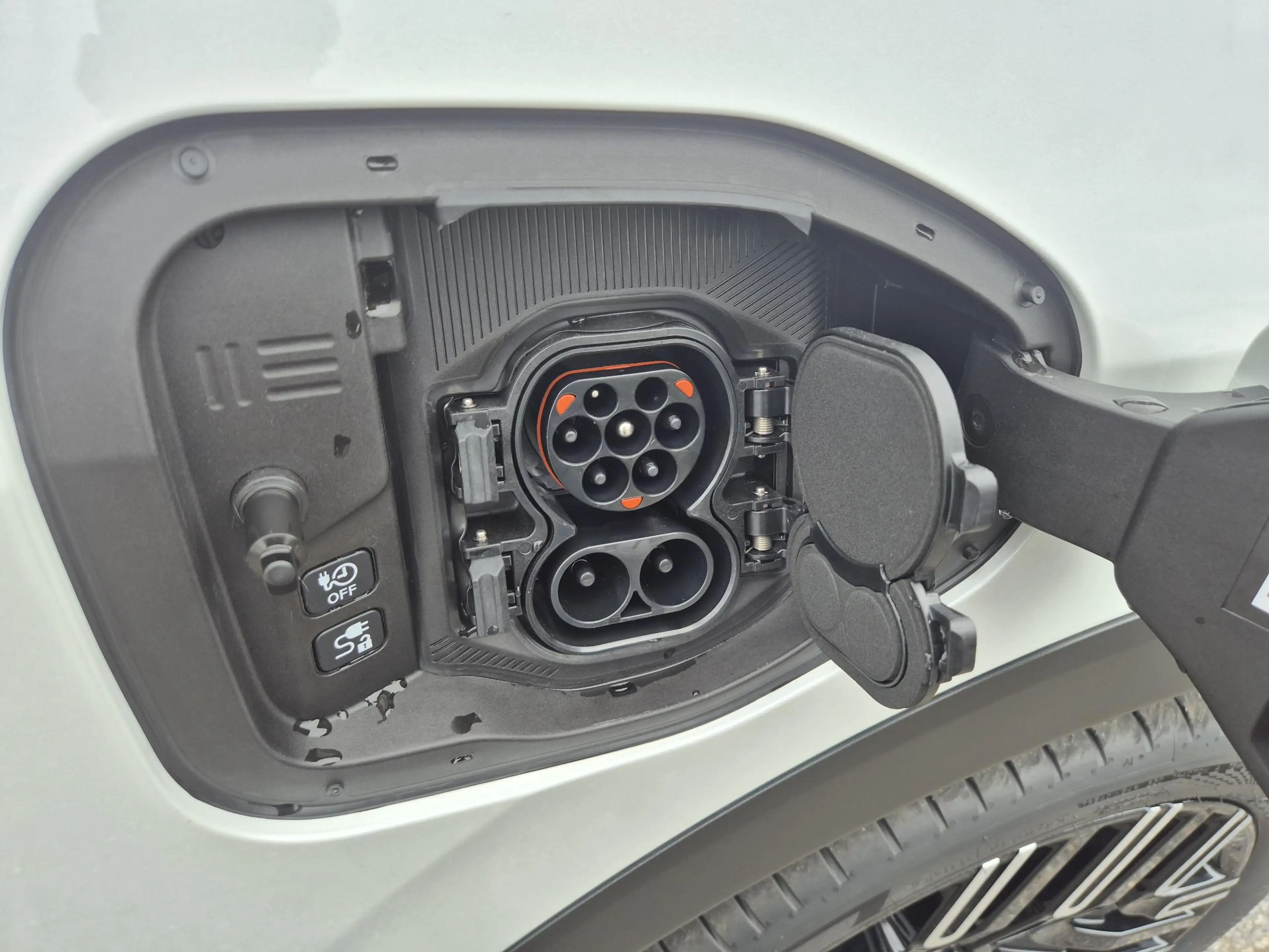 Nissan Leaf Evolve 75 kWh | Bose | Leder | Panoramadak | Actie — photo 33
