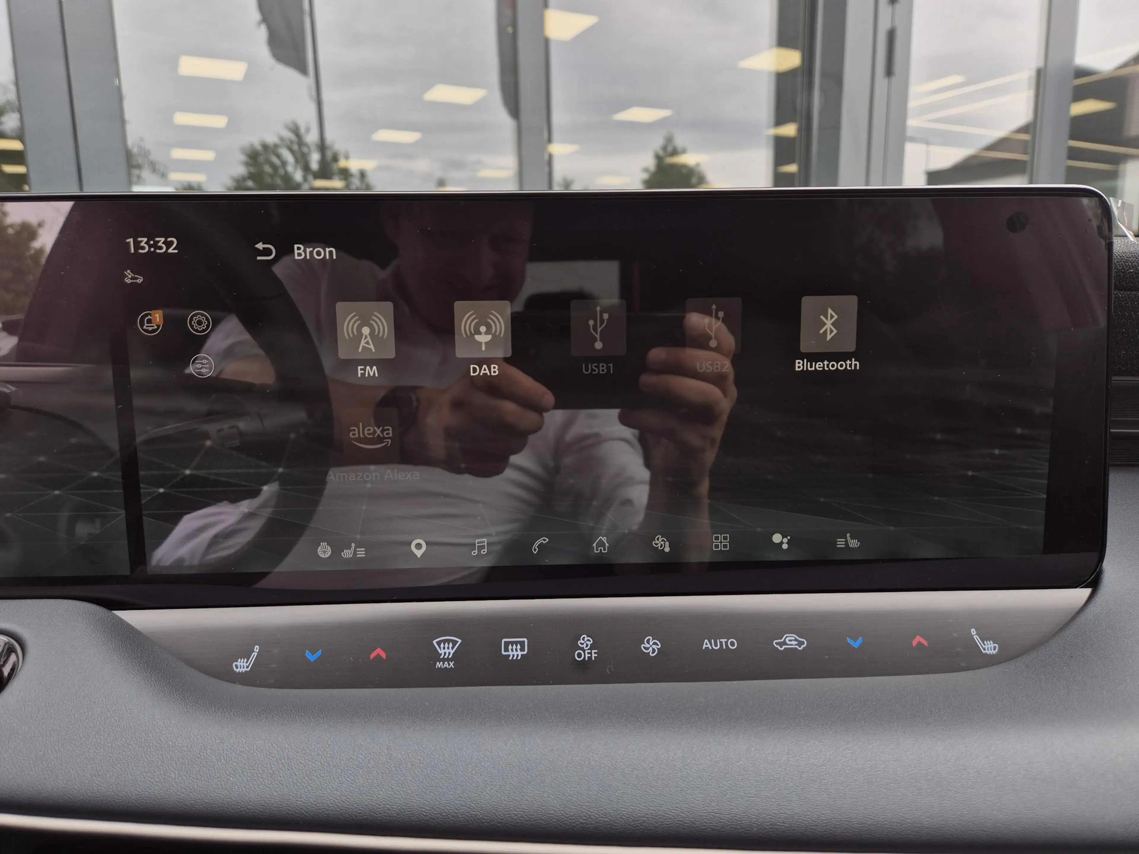 Nissan Leaf Evolve 75 kWh | Bose | Leder | Panoramadak | Actie — photo 27