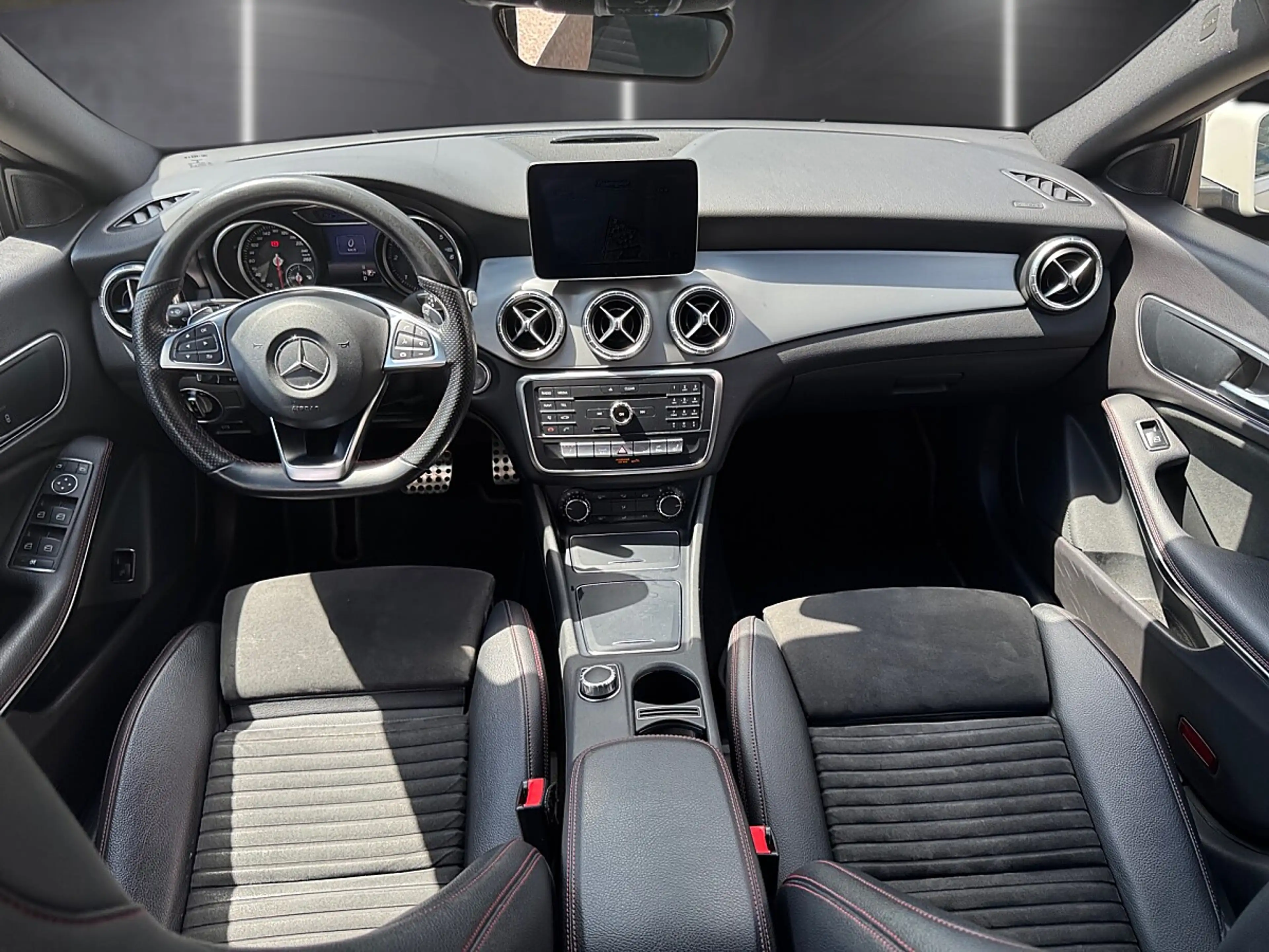 Mercedes-Benz CLA 220 d Shooting Brake 4MATIC Aut. monatlich ab € 234,39 — photo 13
