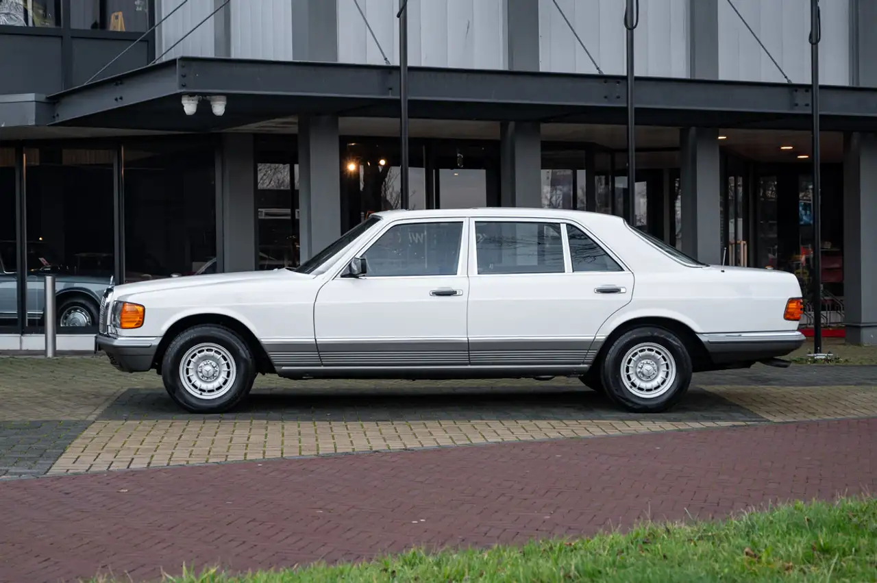 Mercedes-Benz S 500 SEL (W126), foto 2