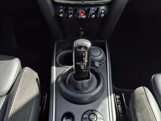 Mini Cooper Cooper view 10