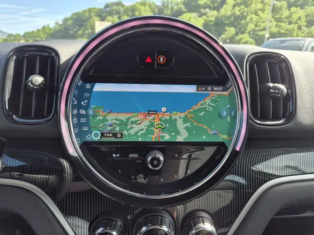 Mini Cooper Cooper view 11