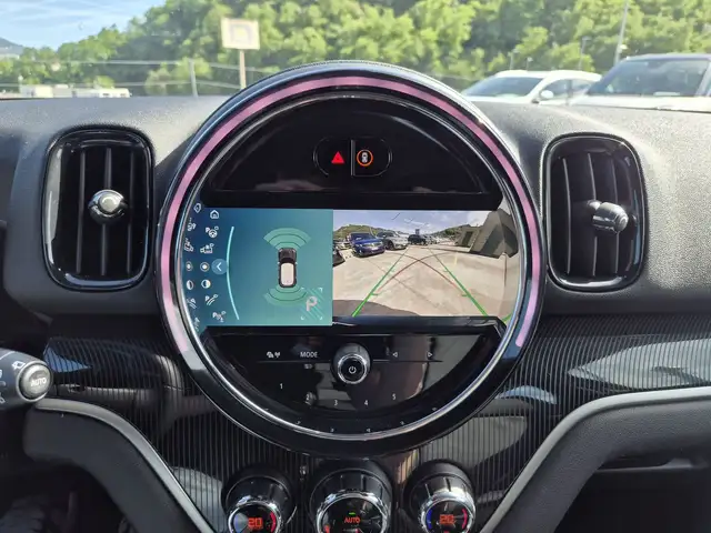 Mini Cooper Cooper view 15