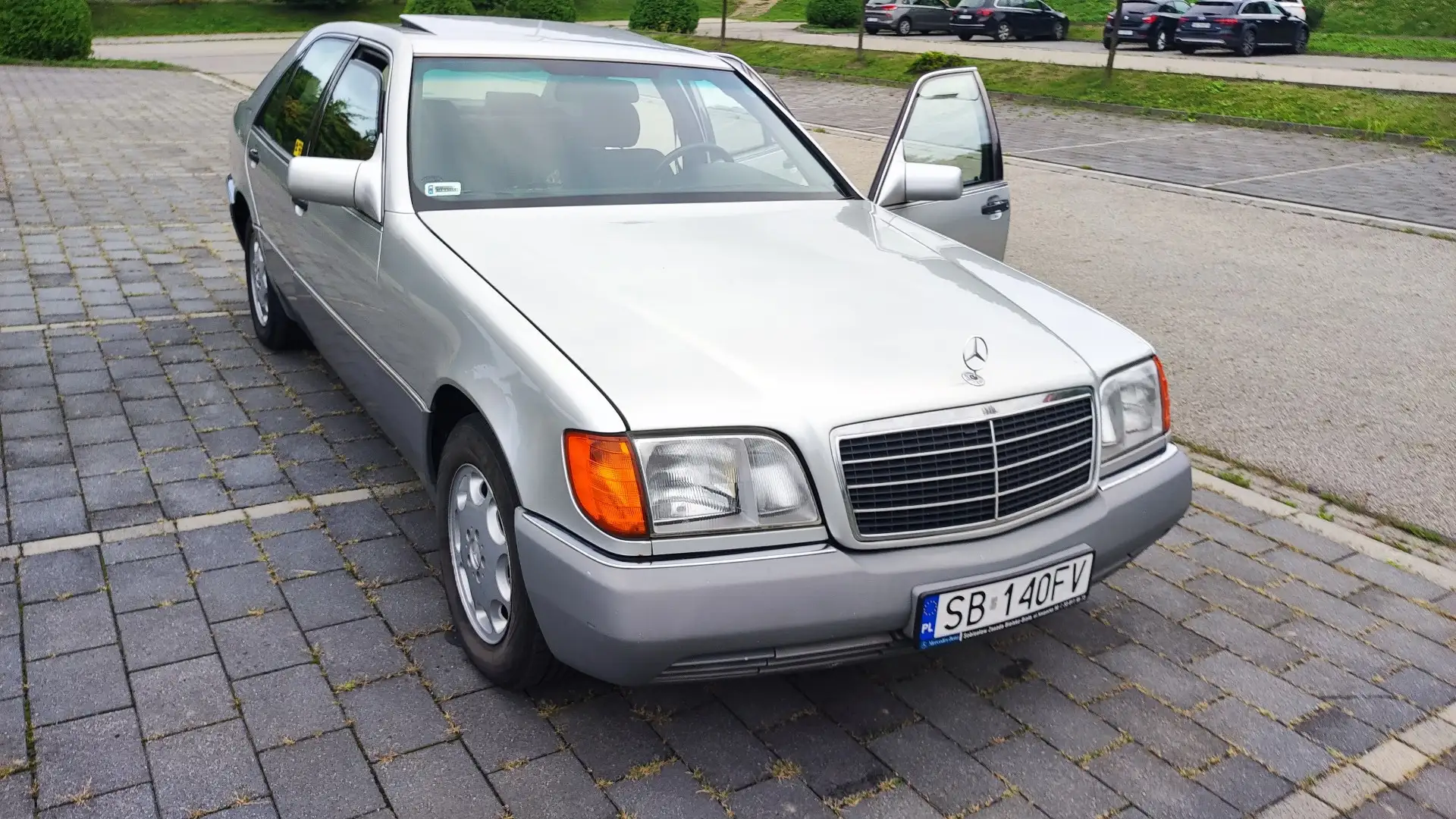 Mercedes-Benz S 300 SE 2.8 Schaltgetriebe (Manual Gearbox) Silber - 1