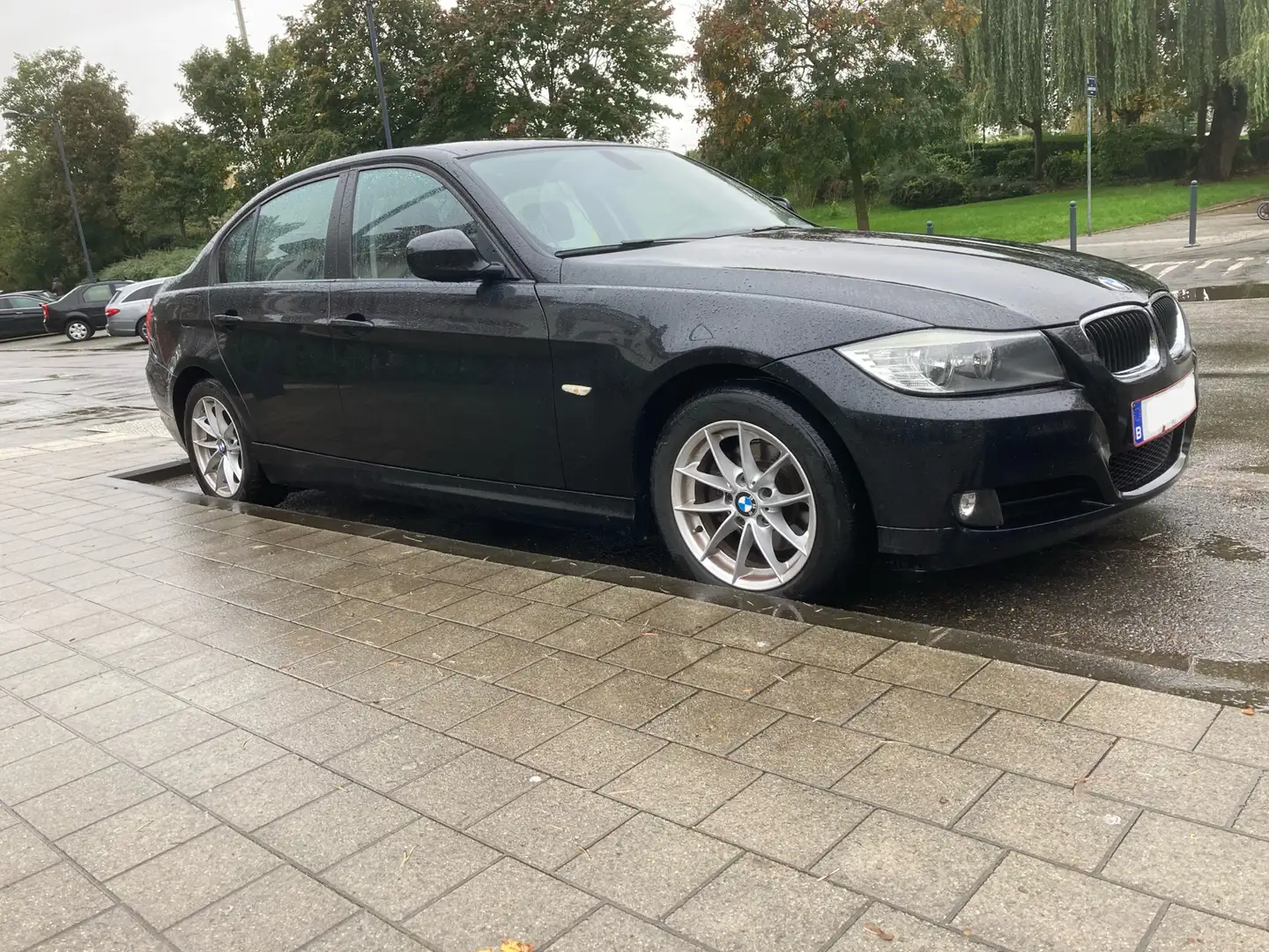 BMW 316 d euro 5 Noir - 1