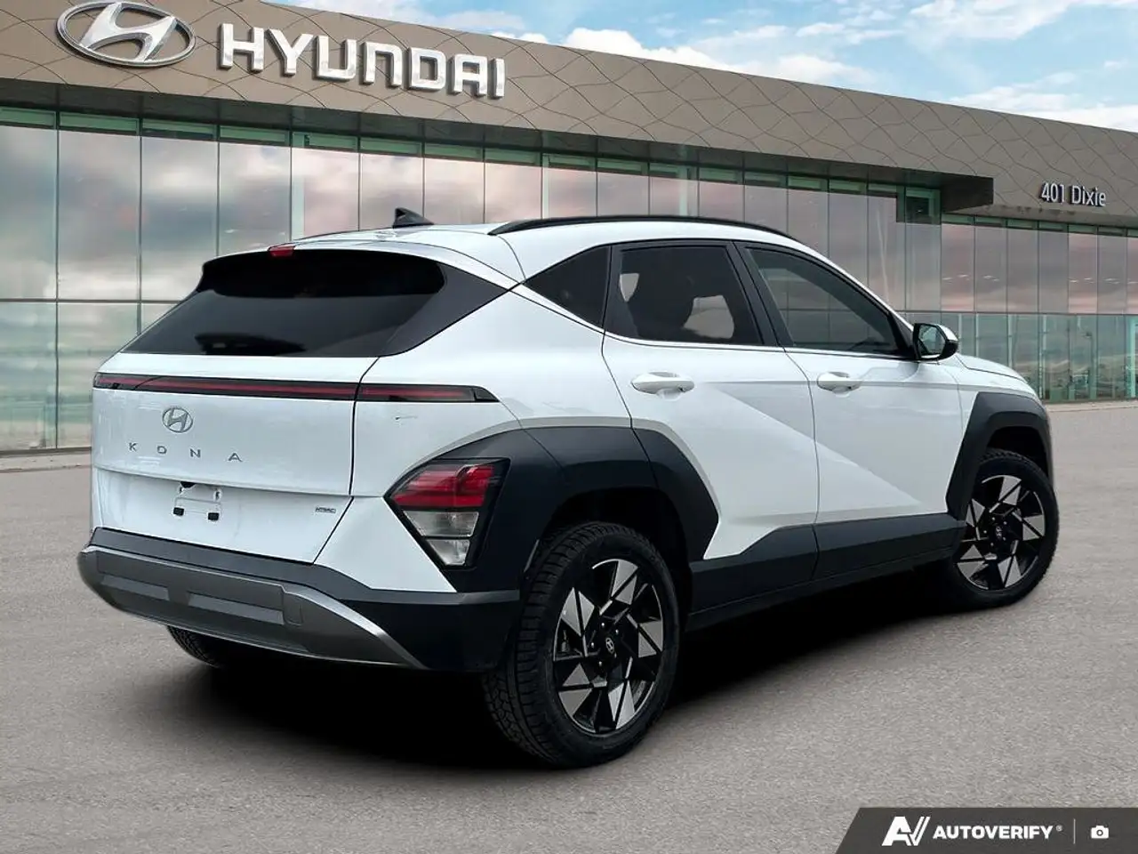 Hyundai KONA снимка Hyundai KONA