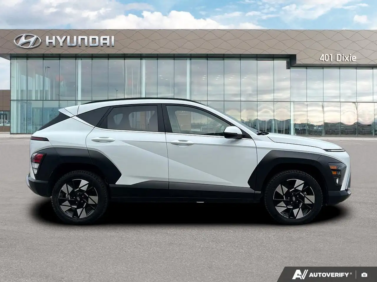 Hyundai KONA снимка Hyundai KONA