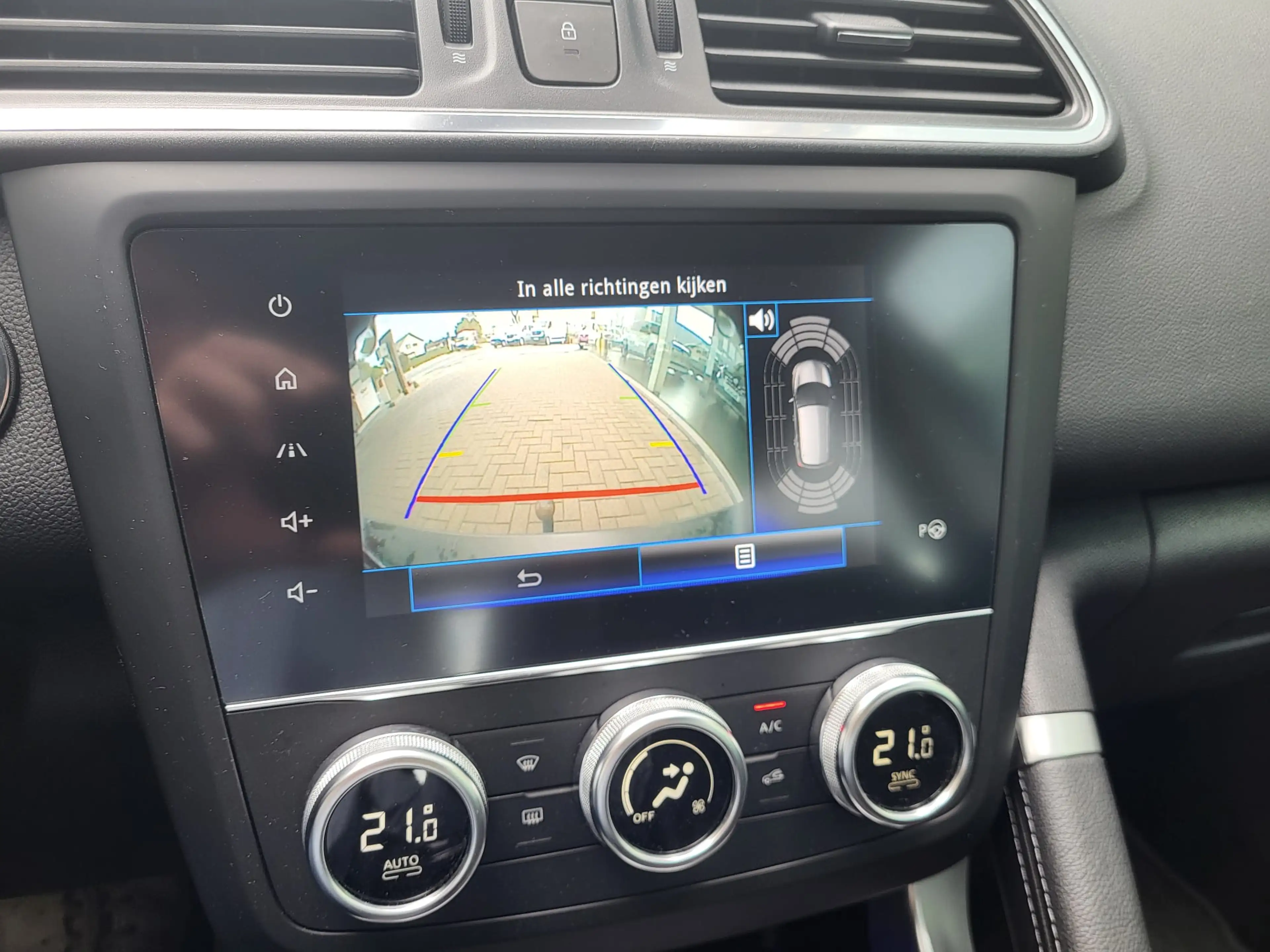 Renault Kadjar INTENS TCE140 *Trekhaak *GPS *Camera ... — photo 9