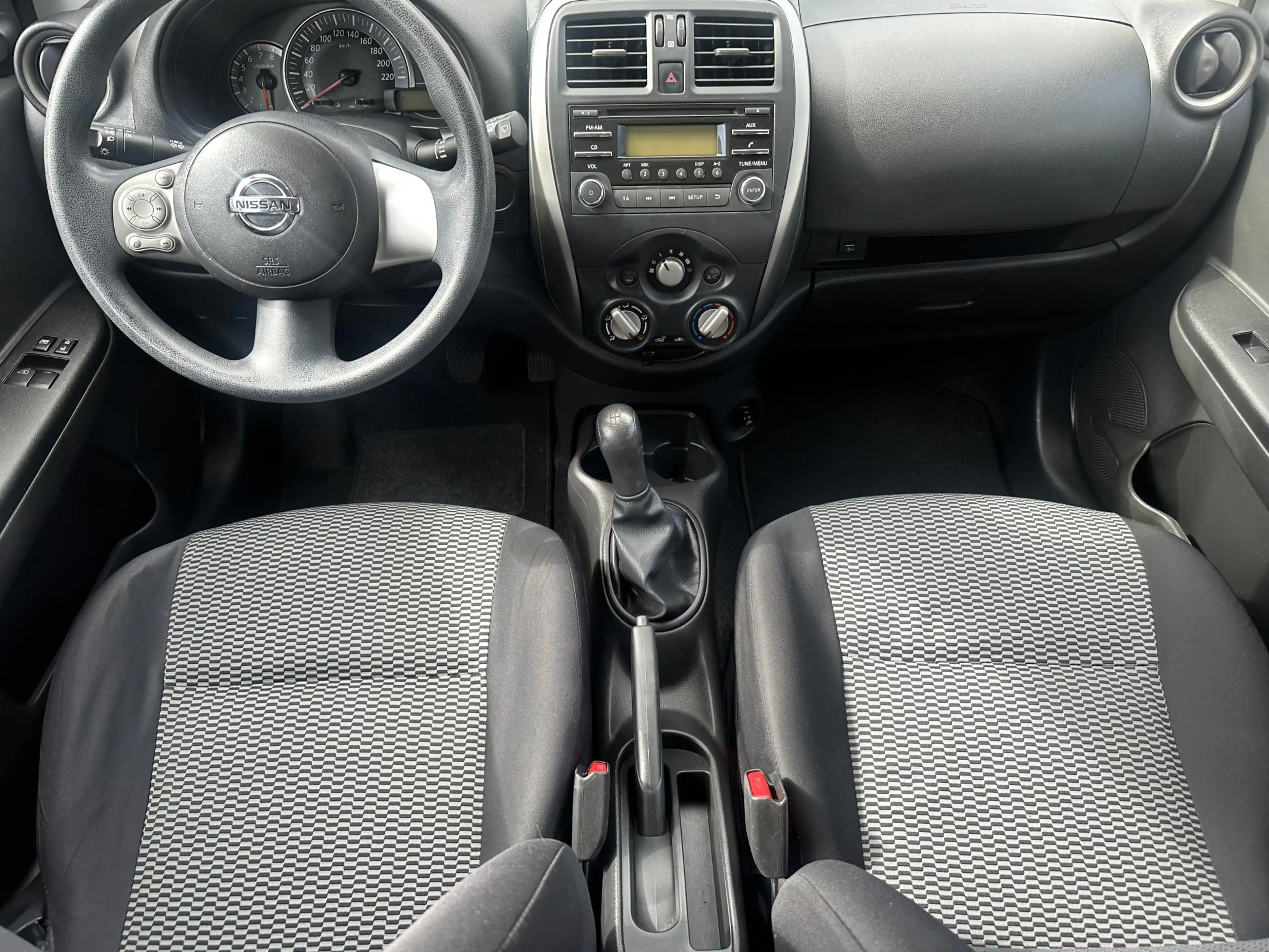 Nissan Micra 1.2 Visia Pack /Nieuwe apk bij aflevering/Airco/Tr — photo 12