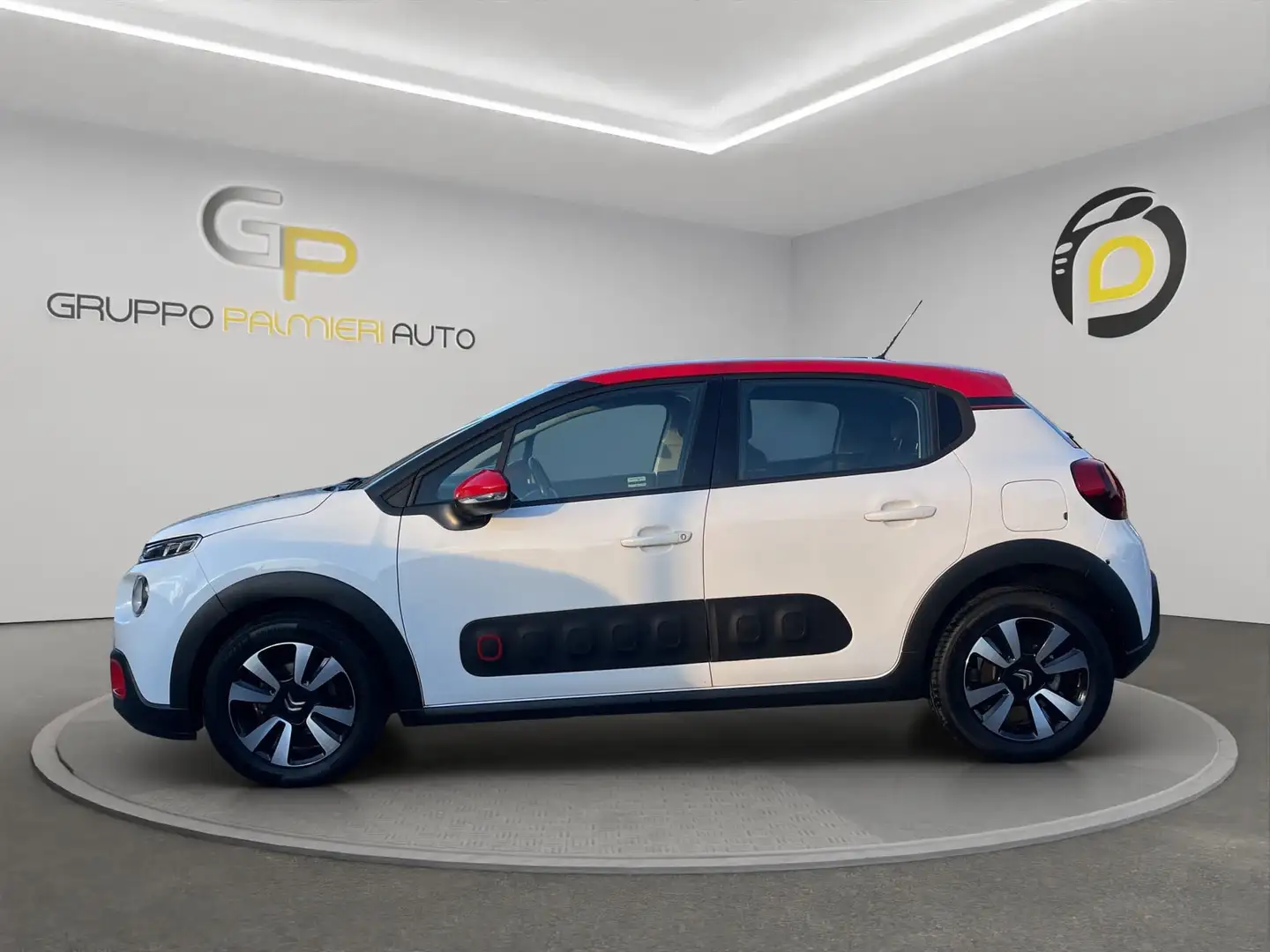 Citroen C3 C3 III 2017 1.2 puretech Shine s Blanc - 2