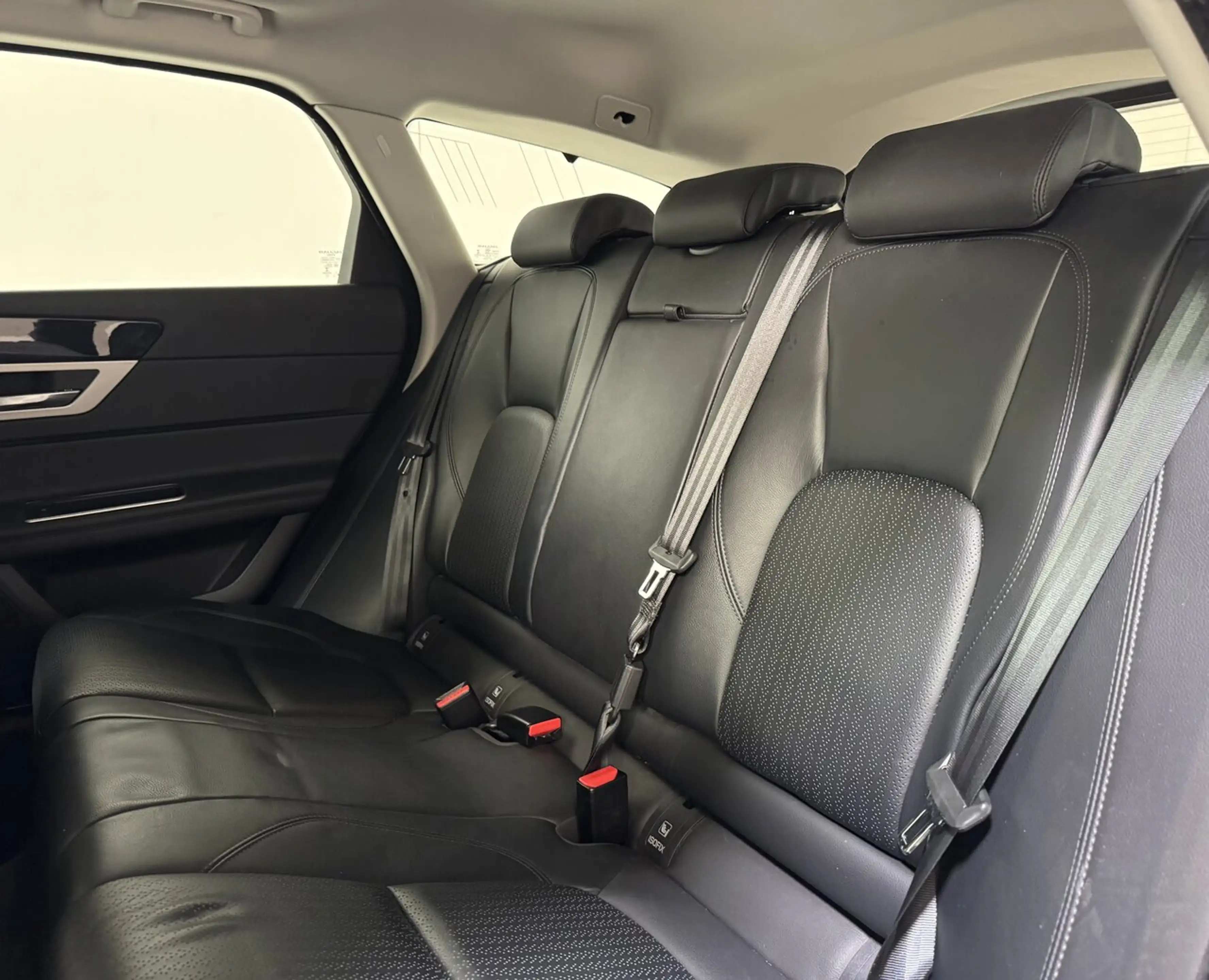 Jaguar XF Estate 2.0d Autom. - Performance - Topstaat! — photo 10