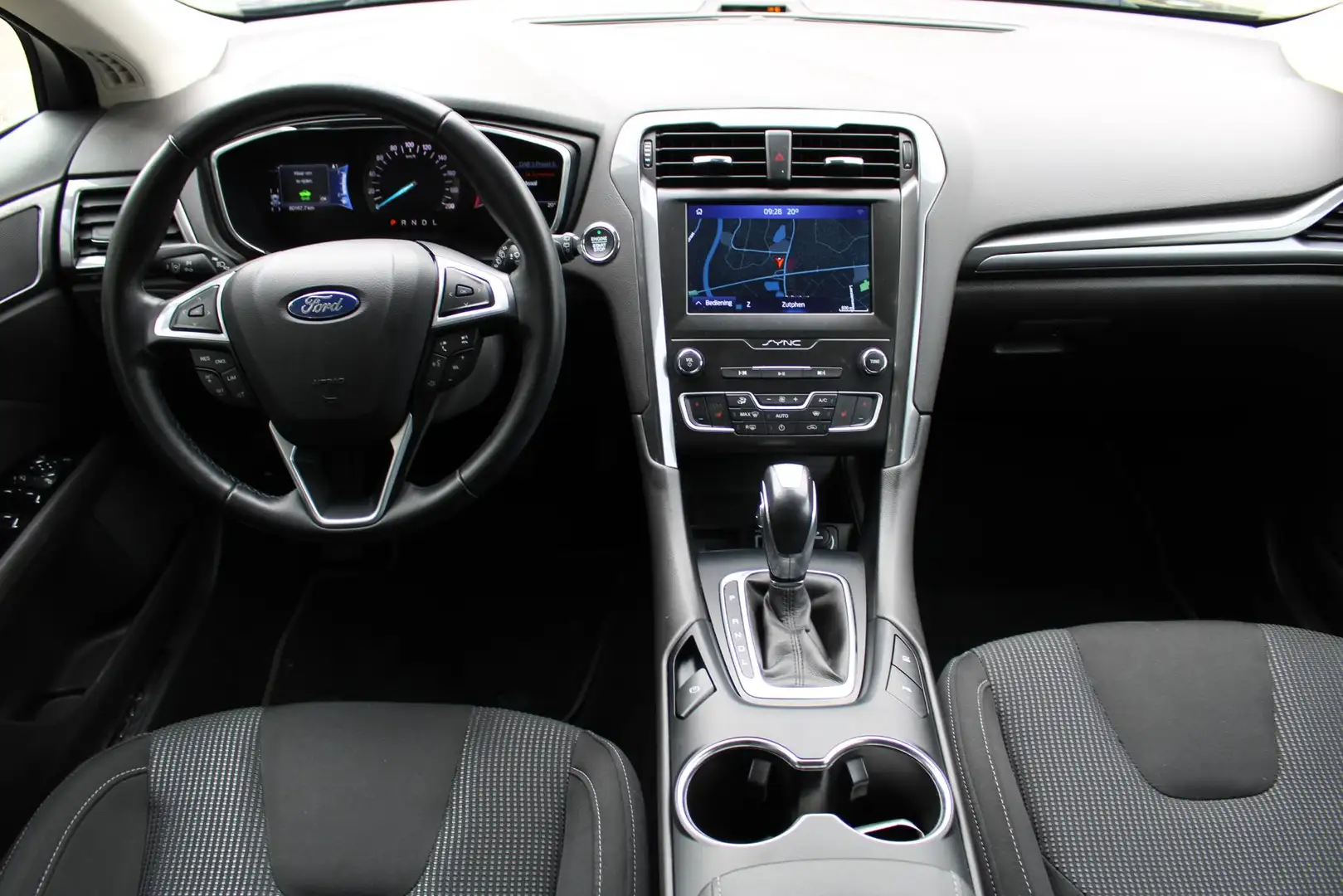 Ford Mondeo Wagon 2.0 IVCT HEV Titanium | Stoelverwarming | Cl Noir - 2