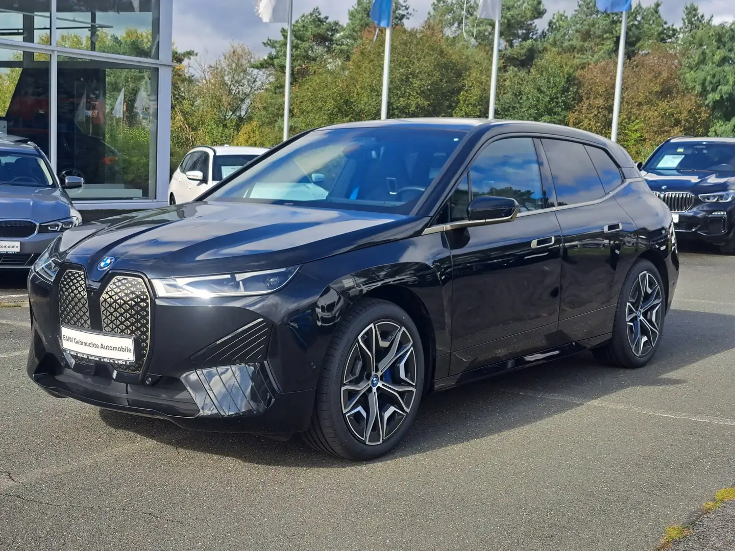 BMW iX xDrive50 Sportpaket Head-Up HK HiFi DAB LED Schwarz - 2