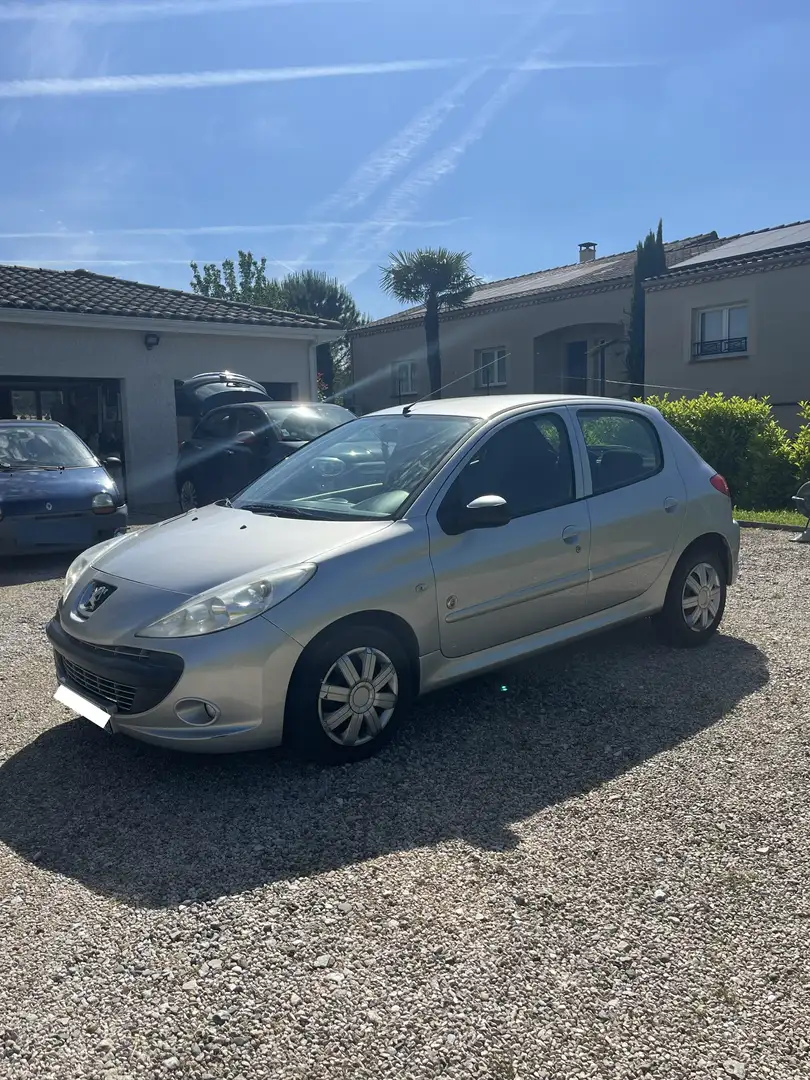 Peugeot 206 206  1.4 HDi 68ch FAP BLUE LION Génération Argent - 1