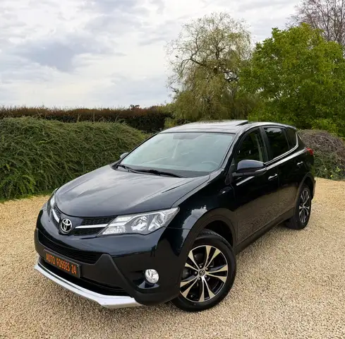 Toyota RAV4 2.0 D-4D 4X4 PREMIUM FULL OPTIONS 106.000 KM PREMIER PROPRIETAIRE 4WD GARANTIE 1 AN