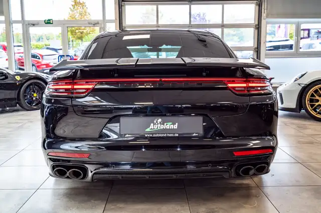 Porsche Panamera view 7