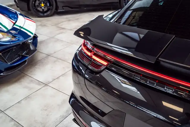 Porsche Panamera view 15
