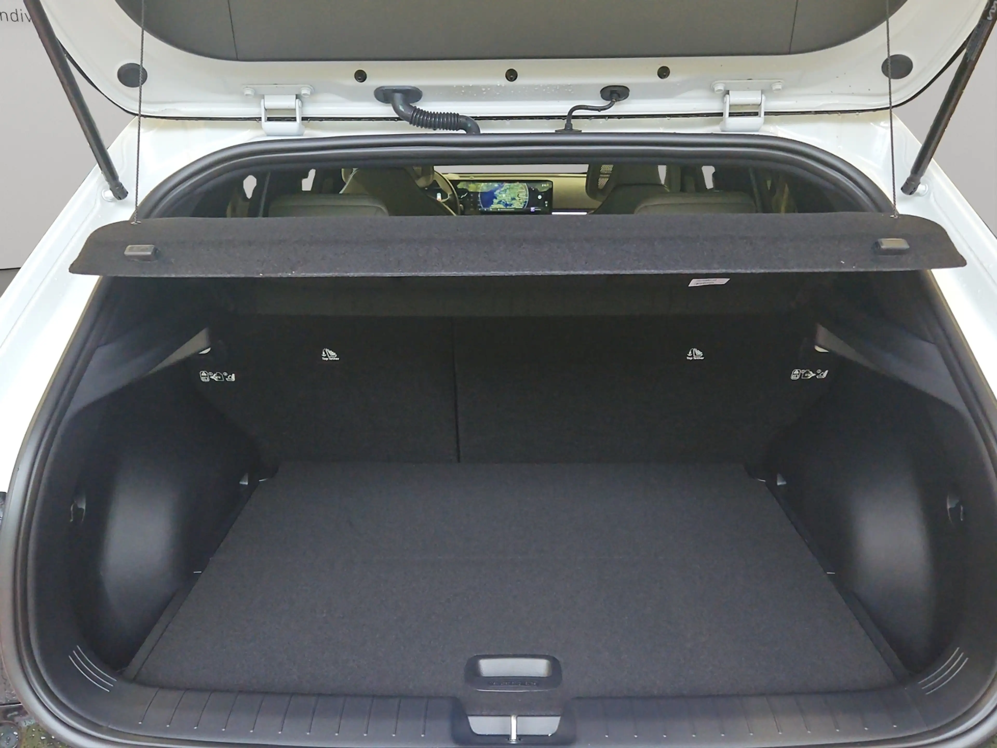 Kia EV4 81kW Hatchback GT-Line P10 HeadUp 360° LED Navi 1 — photo 15