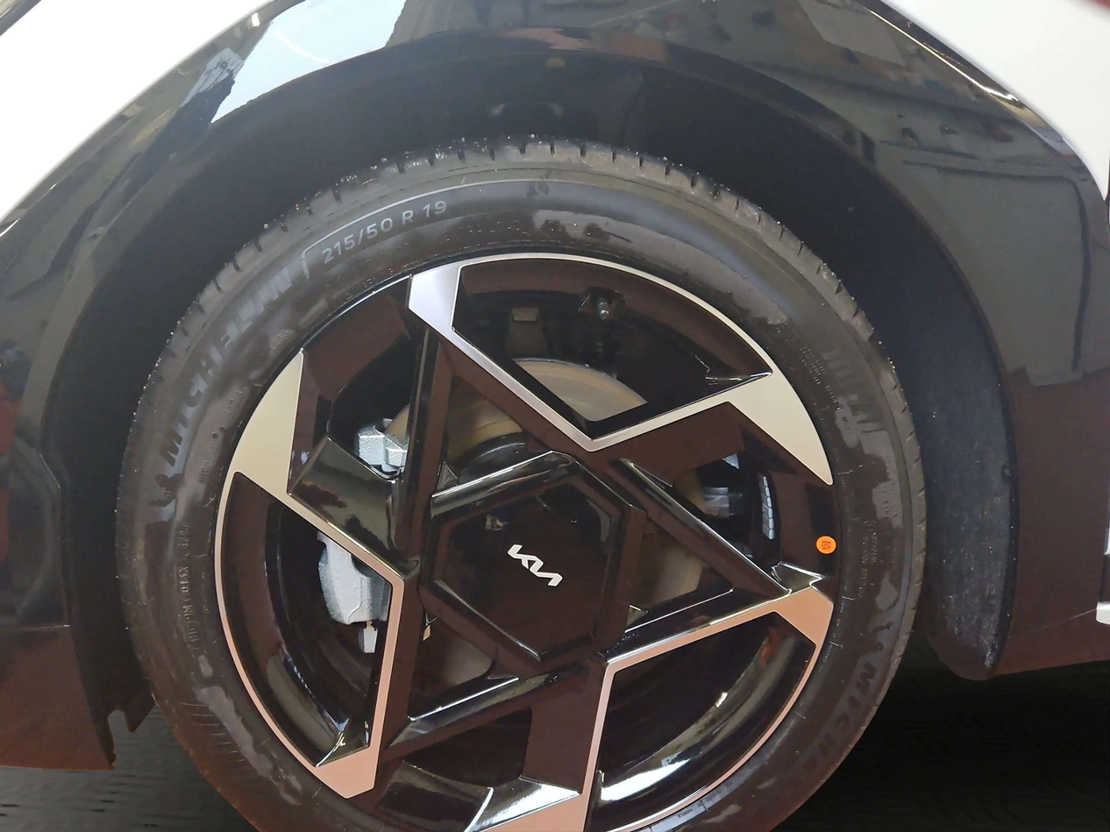 Kia EV4 81kW Hatchback GT-Line P10 HeadUp 360° LED Navi 1 — photo 7