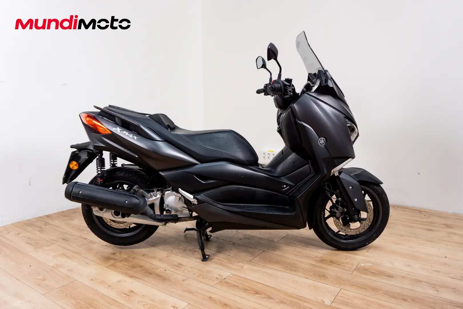 Yamaha X-Max 125 - 1