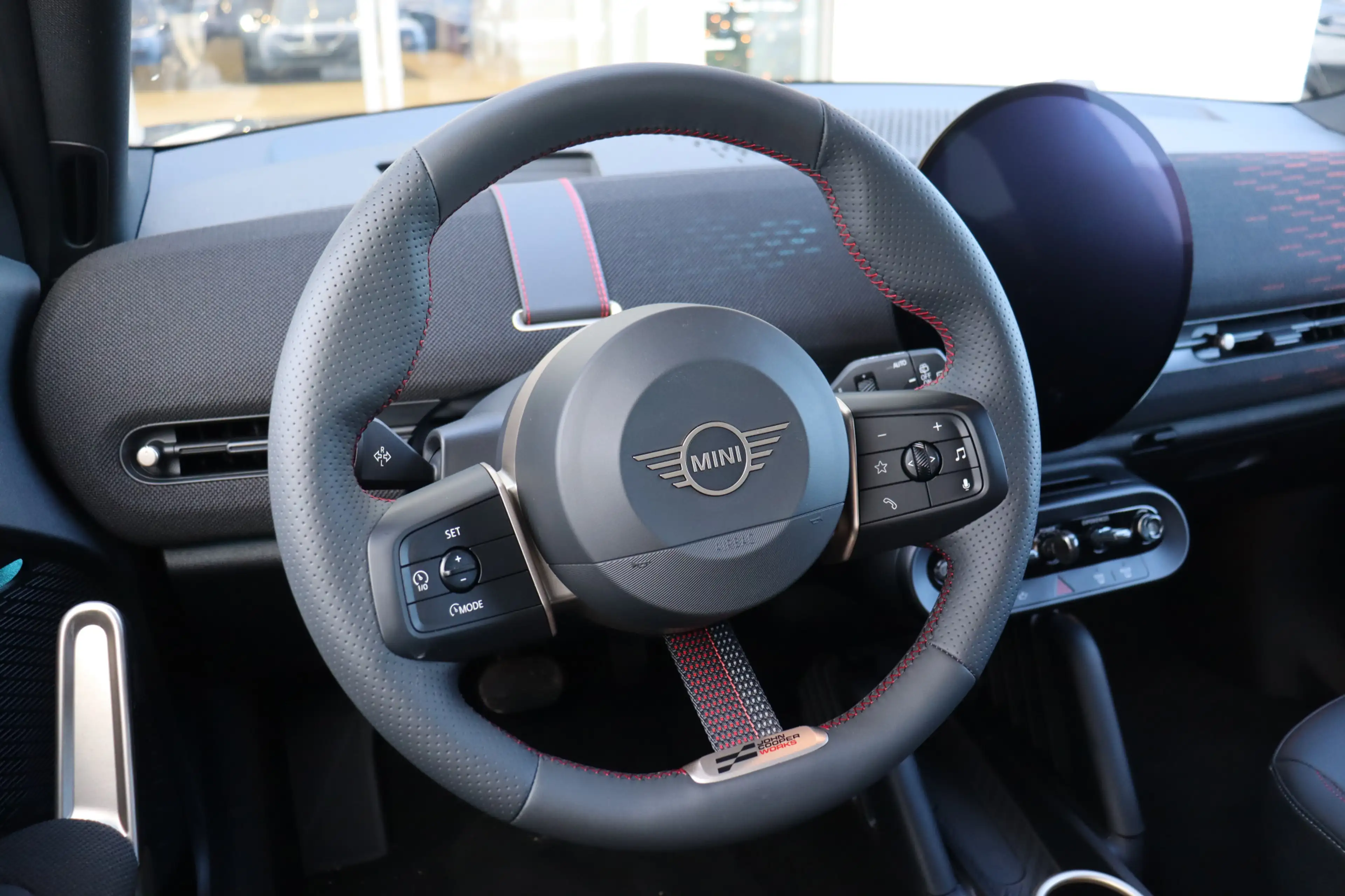 MINI Aceman SE / John Cooper Works / Pakket M / 19" JCW Lap Sp — photo 14
