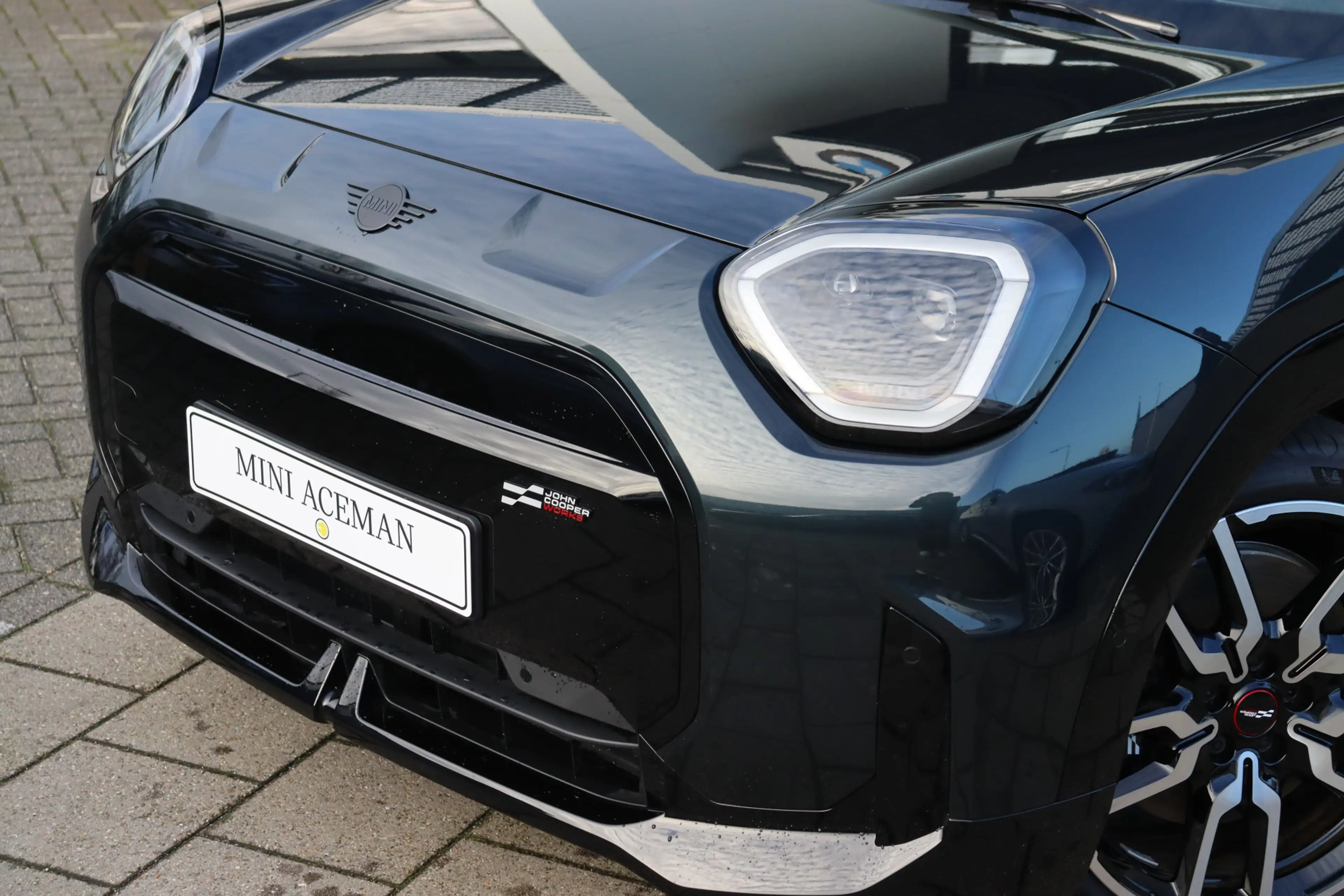 MINI Aceman SE / John Cooper Works / Pakket M / 19" JCW Lap Sp — photo 2