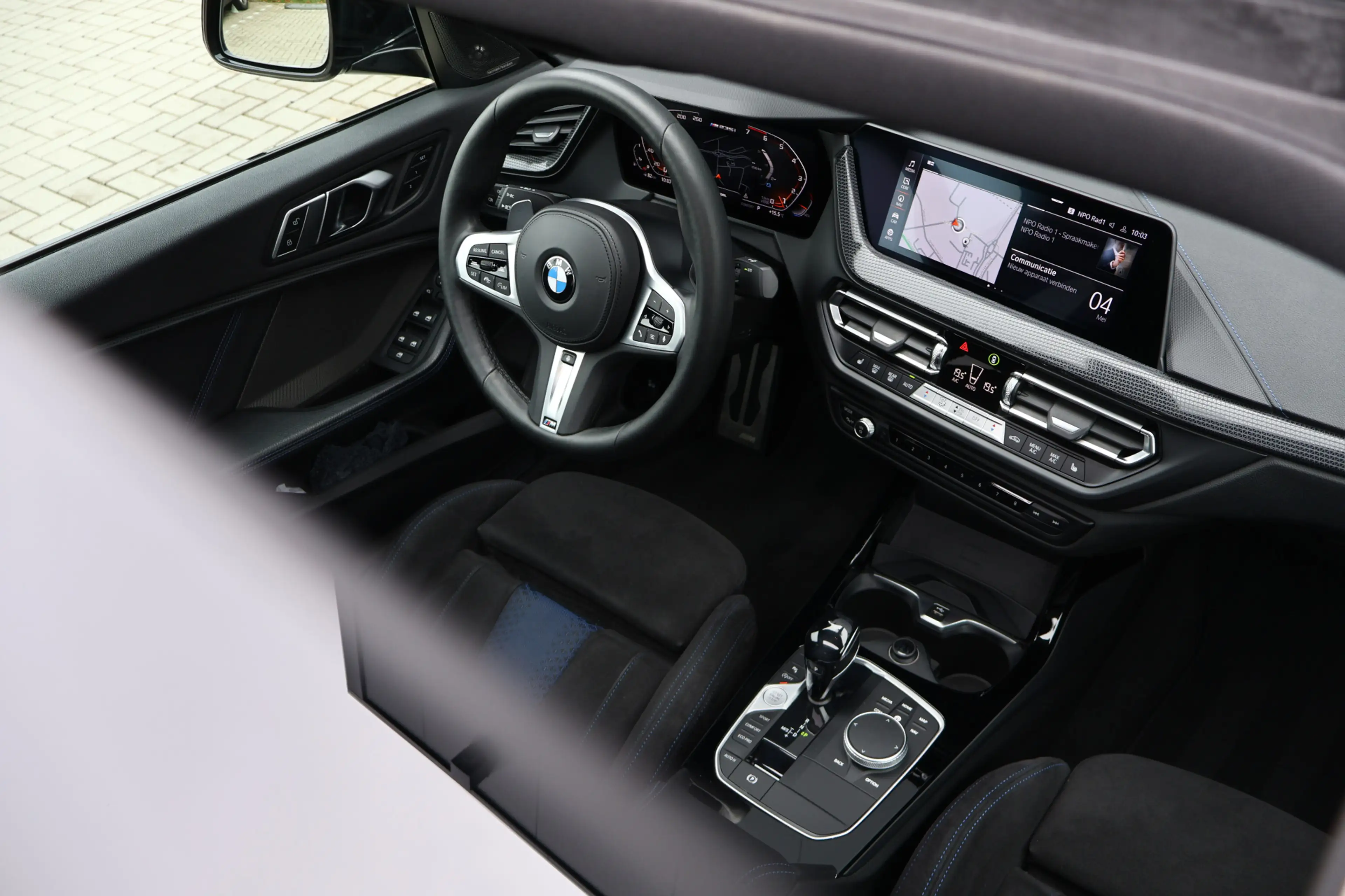 BMW 235 2-serie Gran Coupé M235i xDrive High Executive 306 — photo 41