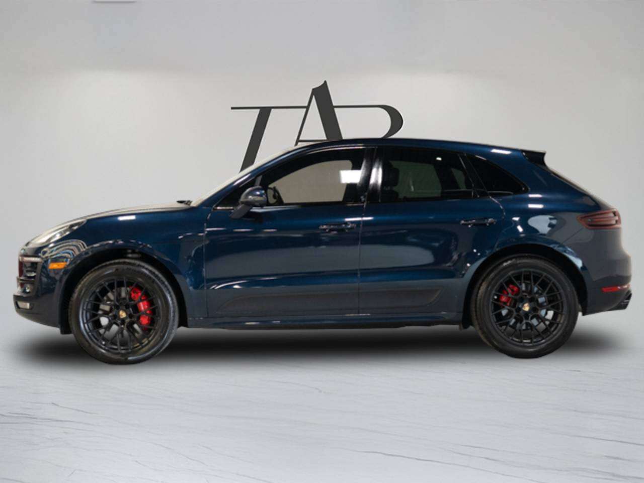used 2018 Porsche Macan car, priced at $28,900