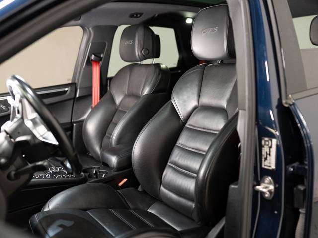 used 2018 Porsche Macan car, priced at $28,900