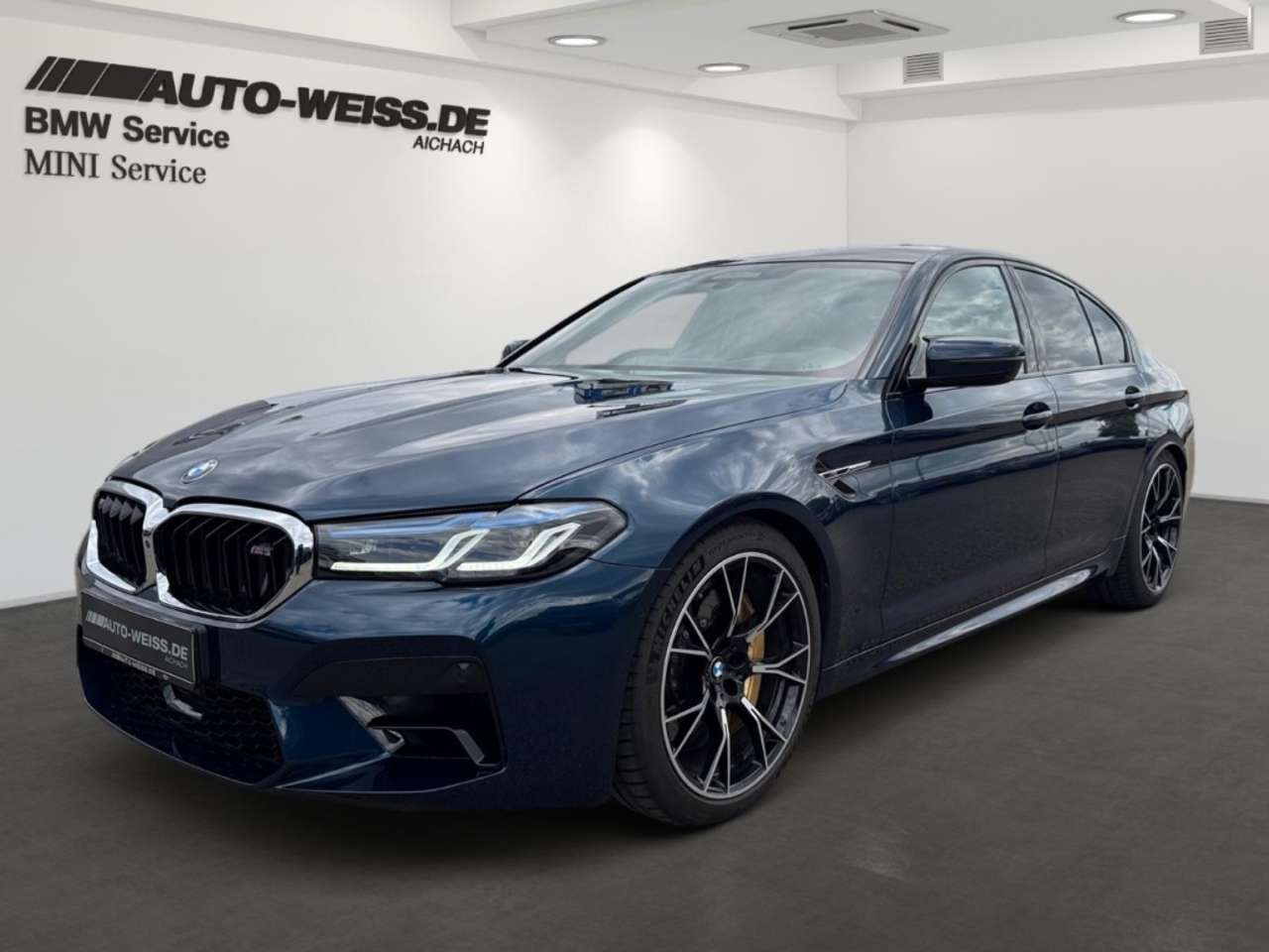 BMW M5 2021