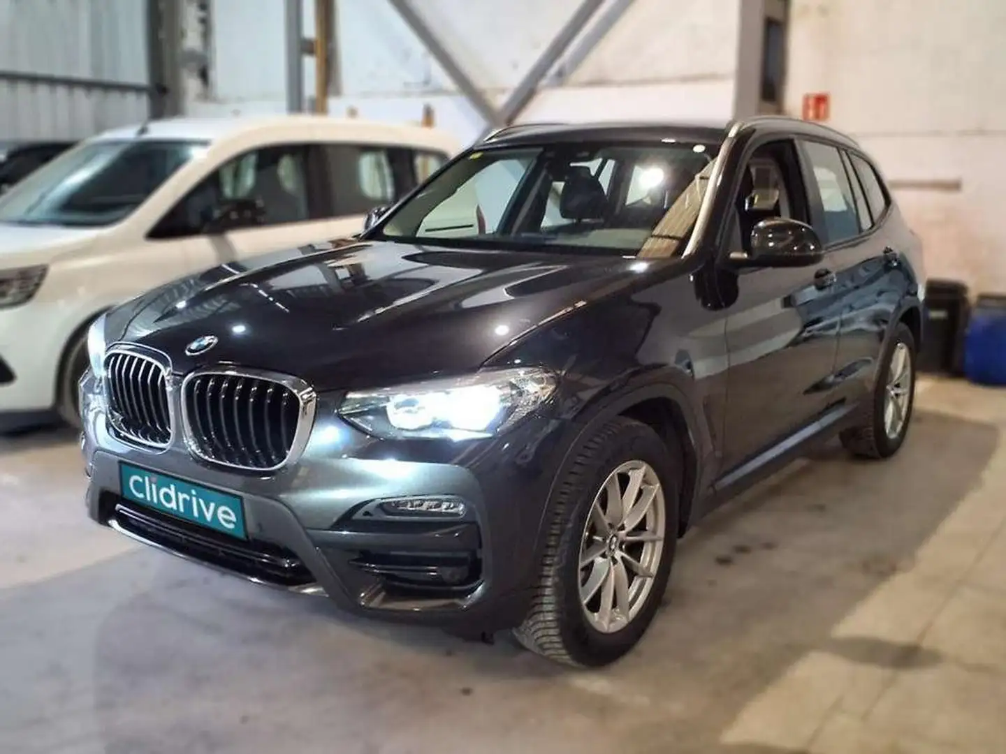 BMW X3 xDrive 20dA Gris - 2