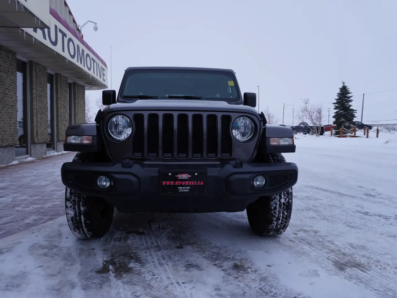Jeep Wrangler снимка Jeep Wrangler