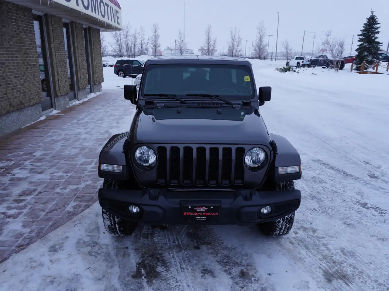 Jeep Wrangler снимка Jeep Wrangler