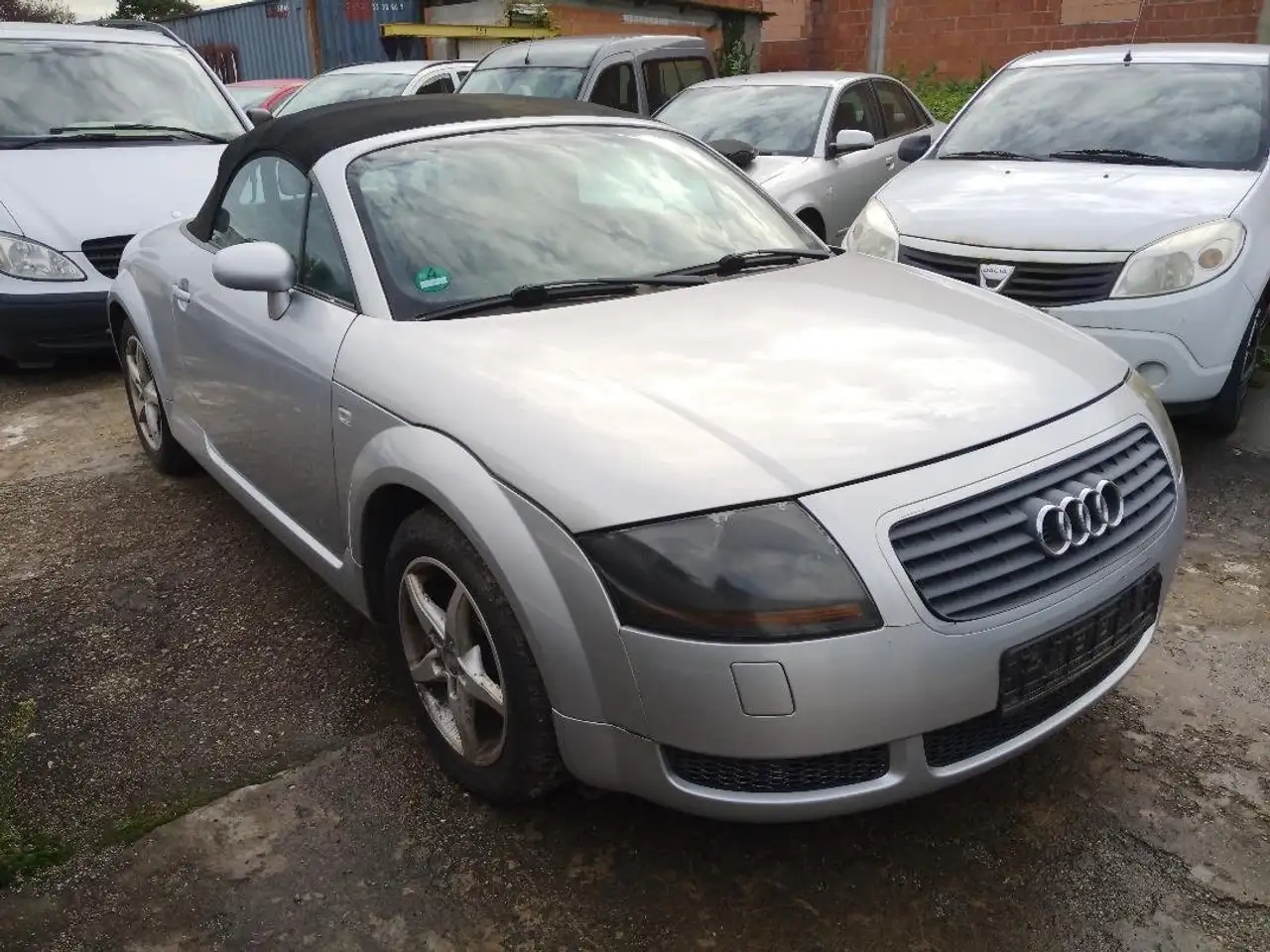 Audi TT 1.8 T Roadster (132kW), foto 1