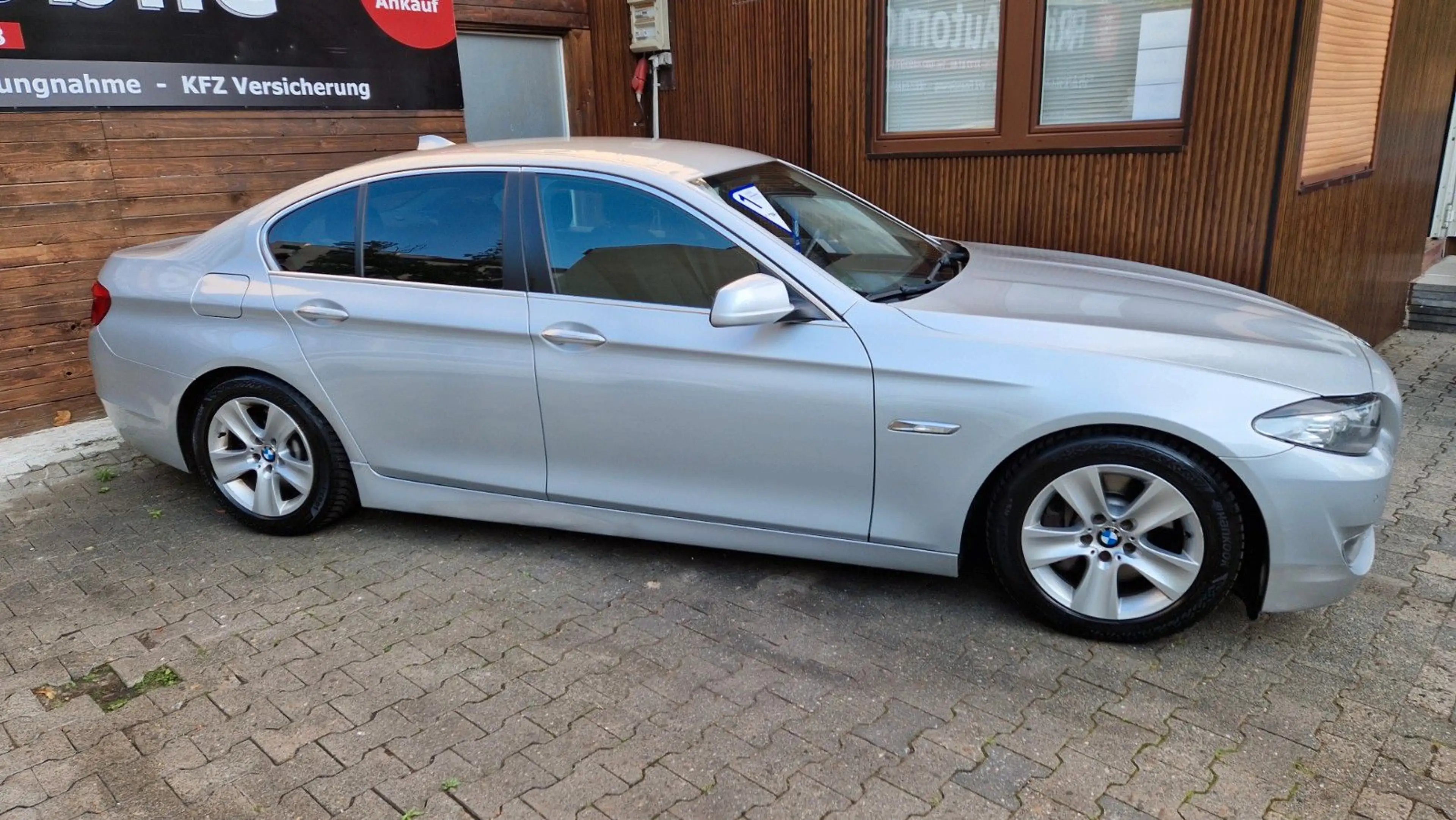 BMW 530 5 Limousine 530 d, Head Up D., Softclose — photo 3